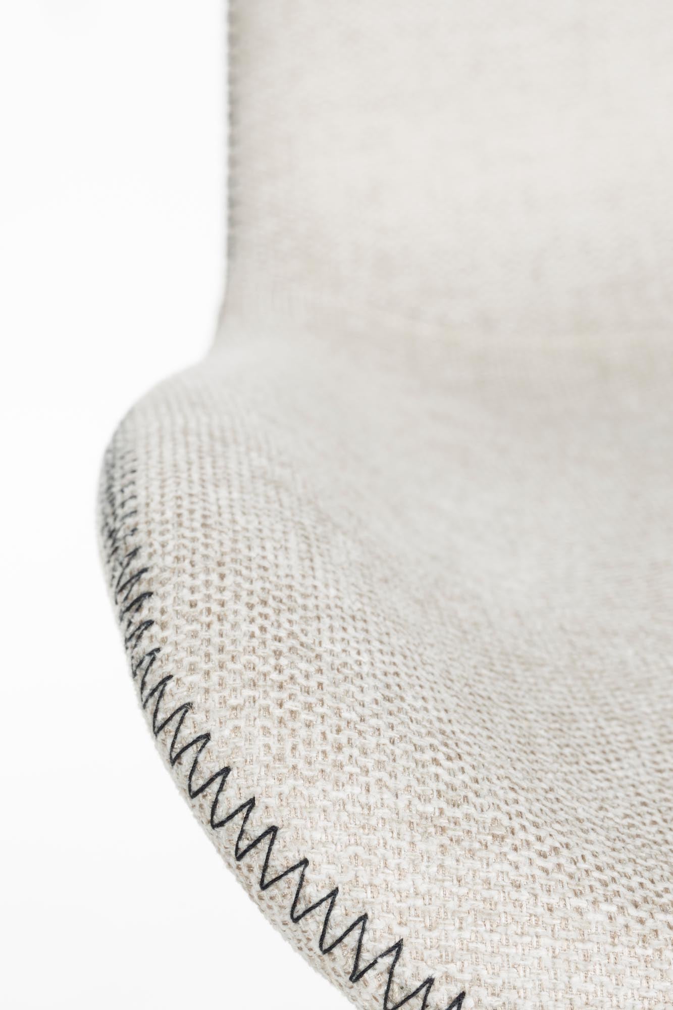 Stuhl Lester in beige präsentiert im Onlineshop von KAQTU Design AG. Stuhl ist von White Label Living