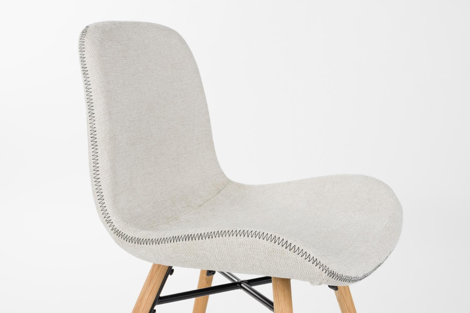 Stuhl Lester in beige präsentiert im Onlineshop von KAQTU Design AG. Stuhl ist von White Label Living
