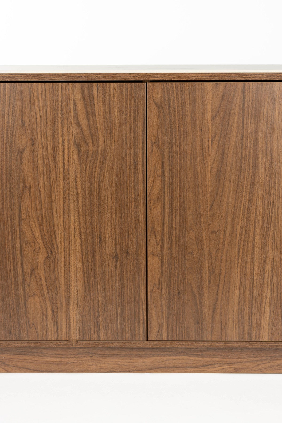 Sideboard Hoch Almira in Braun präsentiert im Onlineshop von KAQTU Design AG. Sideboard ist von White Label Living