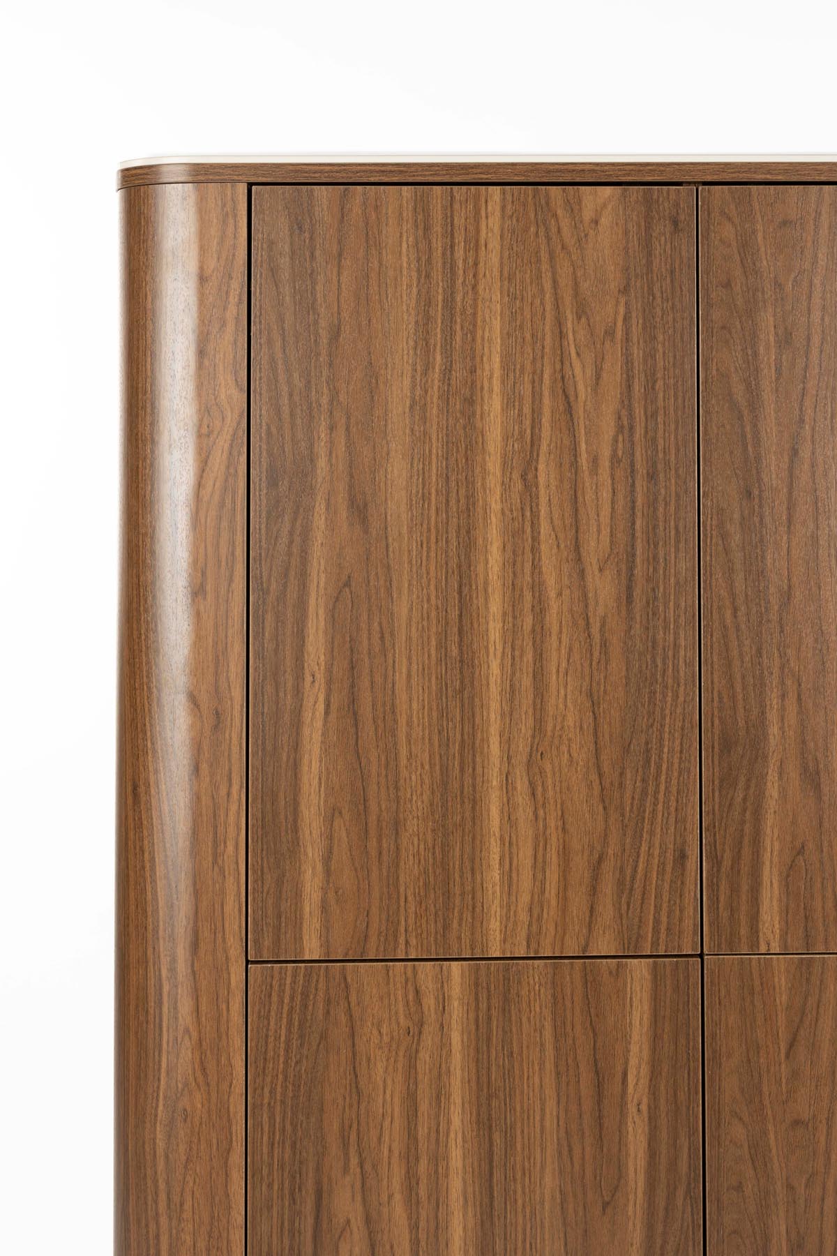 Cabinet Almira in Braun präsentiert im Onlineshop von KAQTU Design AG. Cabinet ist von White Label Living