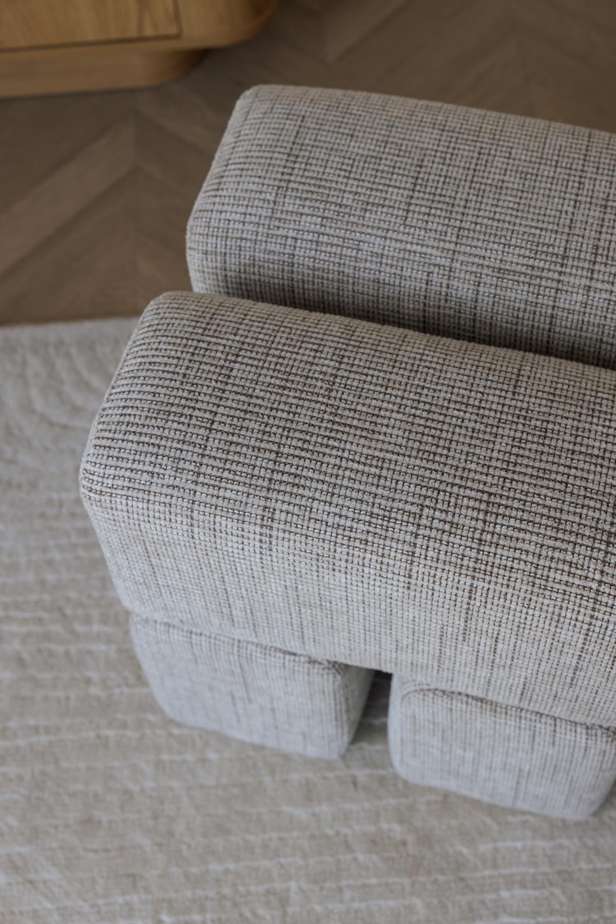 Hocker Staple in Braun präsentiert im Onlineshop von KAQTU Design AG. Hocker ist von White Label Living