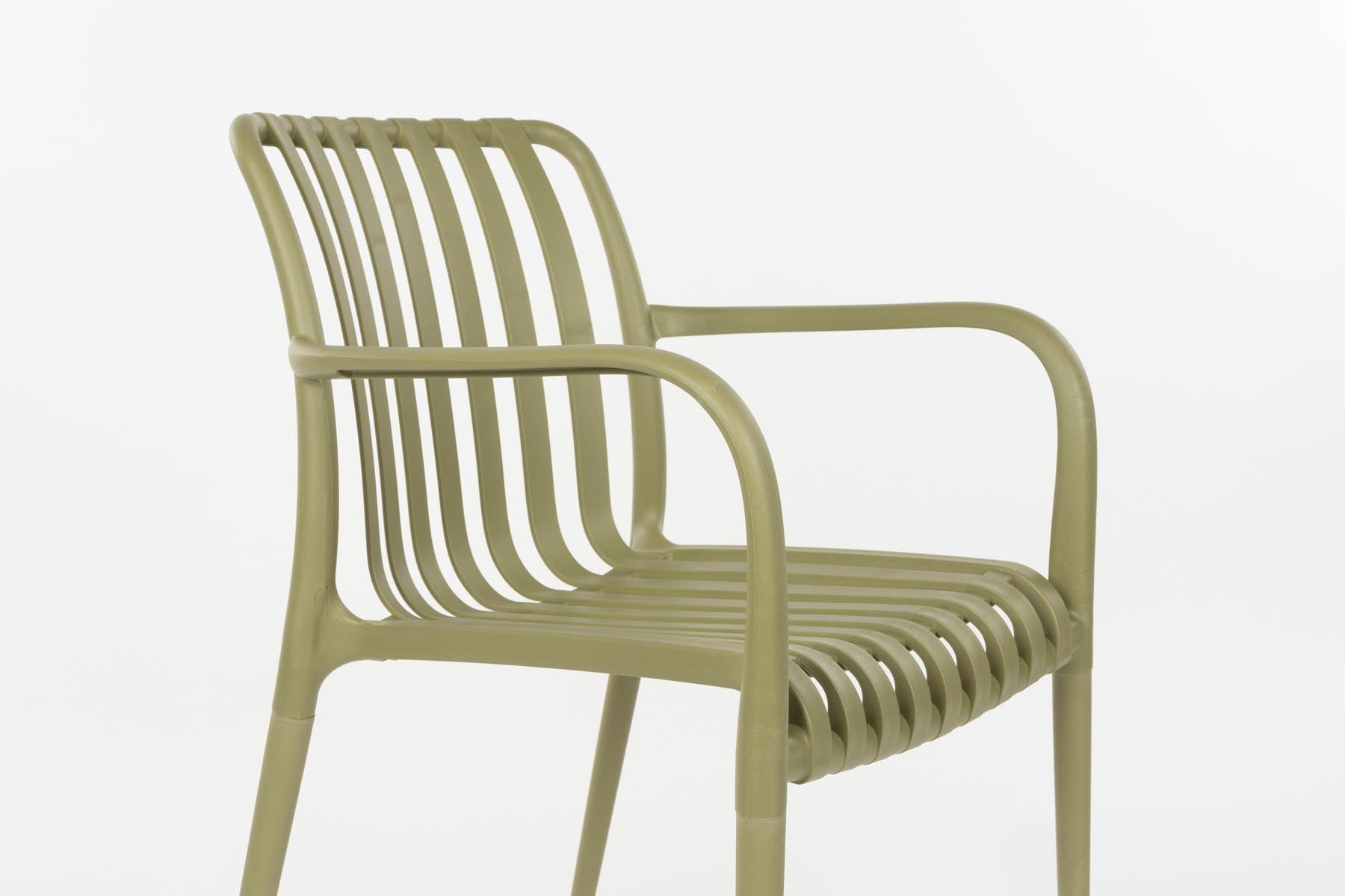 Gartenstuhl Amae in Grün präsentiert im Onlineshop von KAQTU Design AG. Gartenstuhl ist von White Label Living