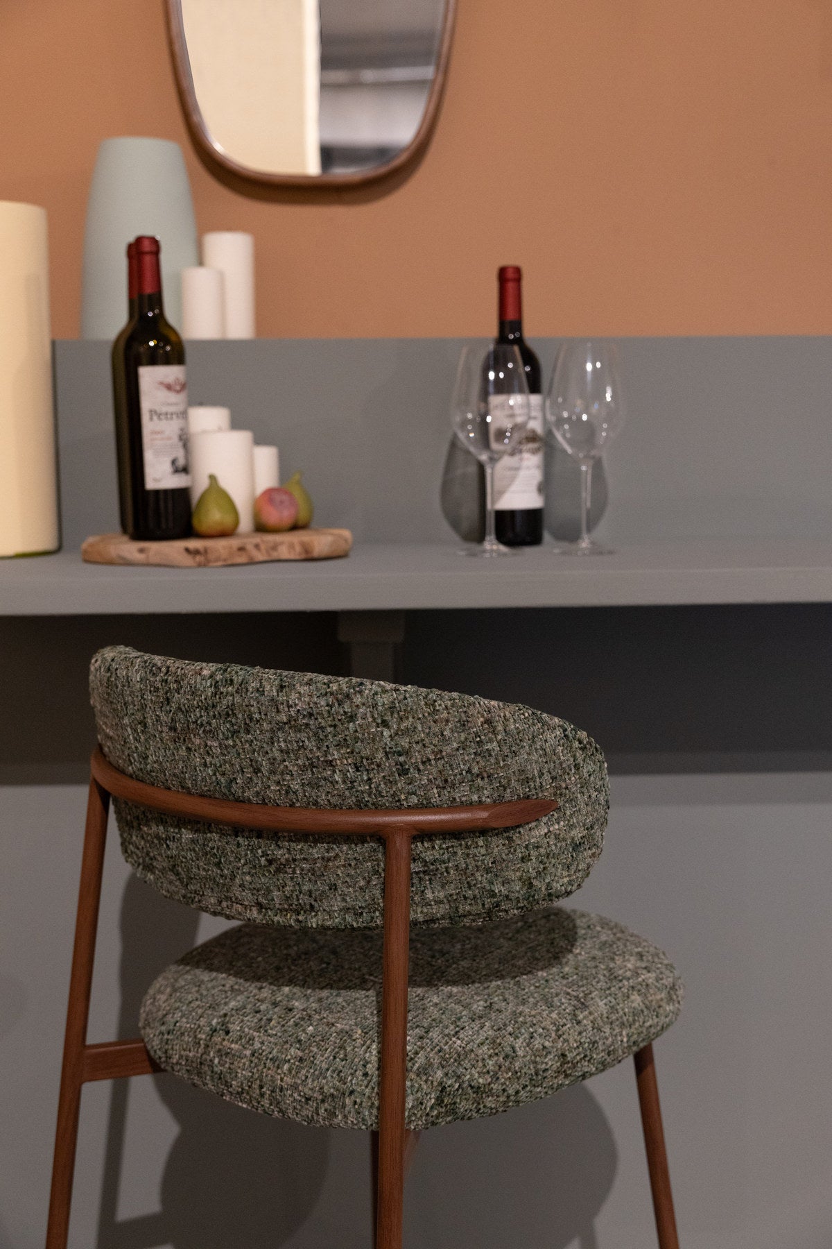 Barhocker Claes in Grün präsentiert im Onlineshop von KAQTU Design AG. Barstuhl ist von White Label Living