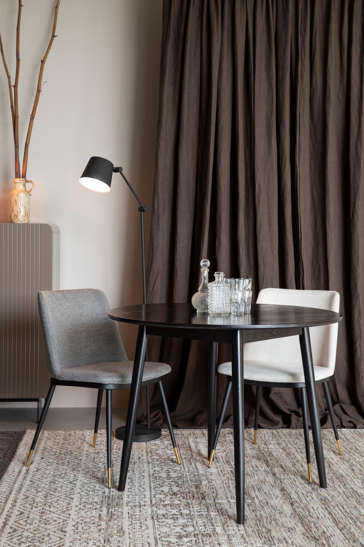 Stuhl LIONEL in Beige präsentiert im Onlineshop von KAQTU Design AG. Stuhl ist von White Label Living