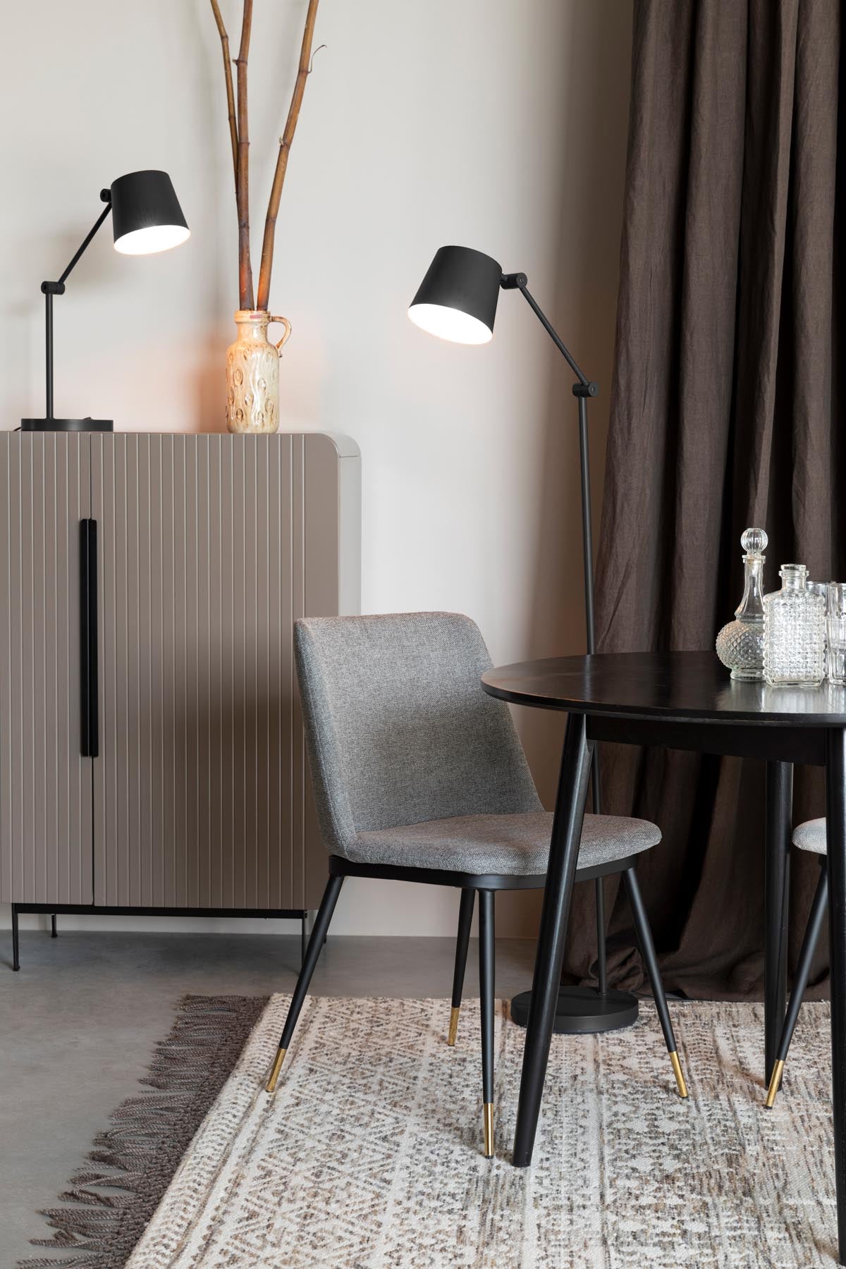 Stuhl LIONEL in Hellgrau präsentiert im Onlineshop von KAQTU Design AG. Stuhl ist von White Label Living