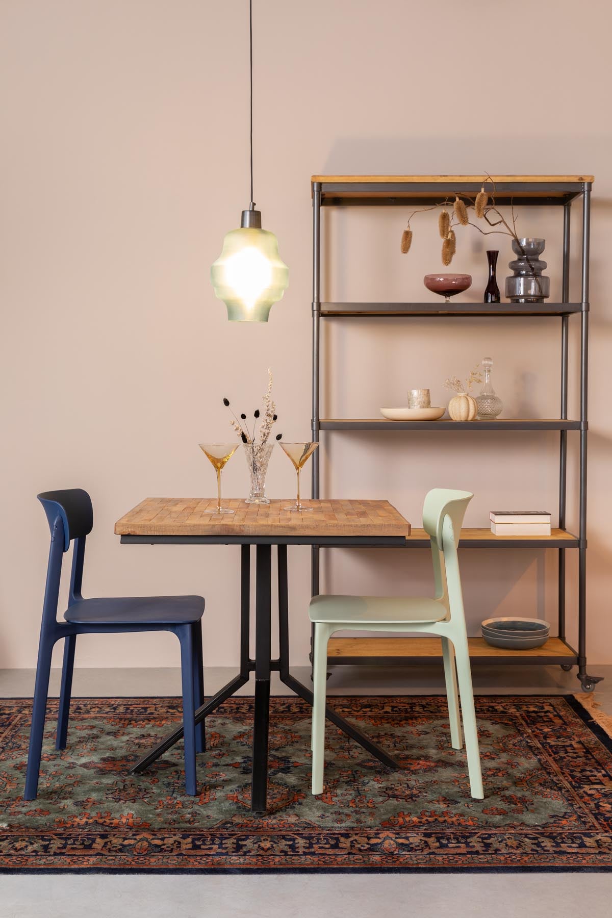 Stuhl Clive in Blau präsentiert im Onlineshop von KAQTU Design AG. Stuhl ist von White Label Living