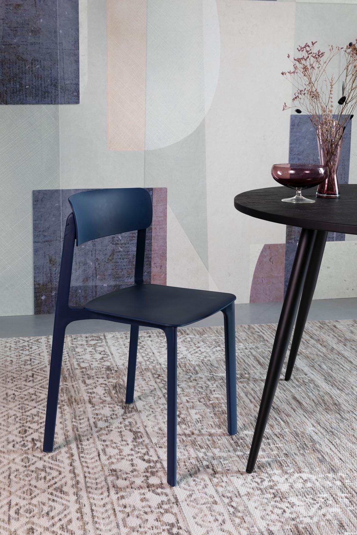 Stuhl Clive in Blau präsentiert im Onlineshop von KAQTU Design AG. Stuhl ist von White Label Living
