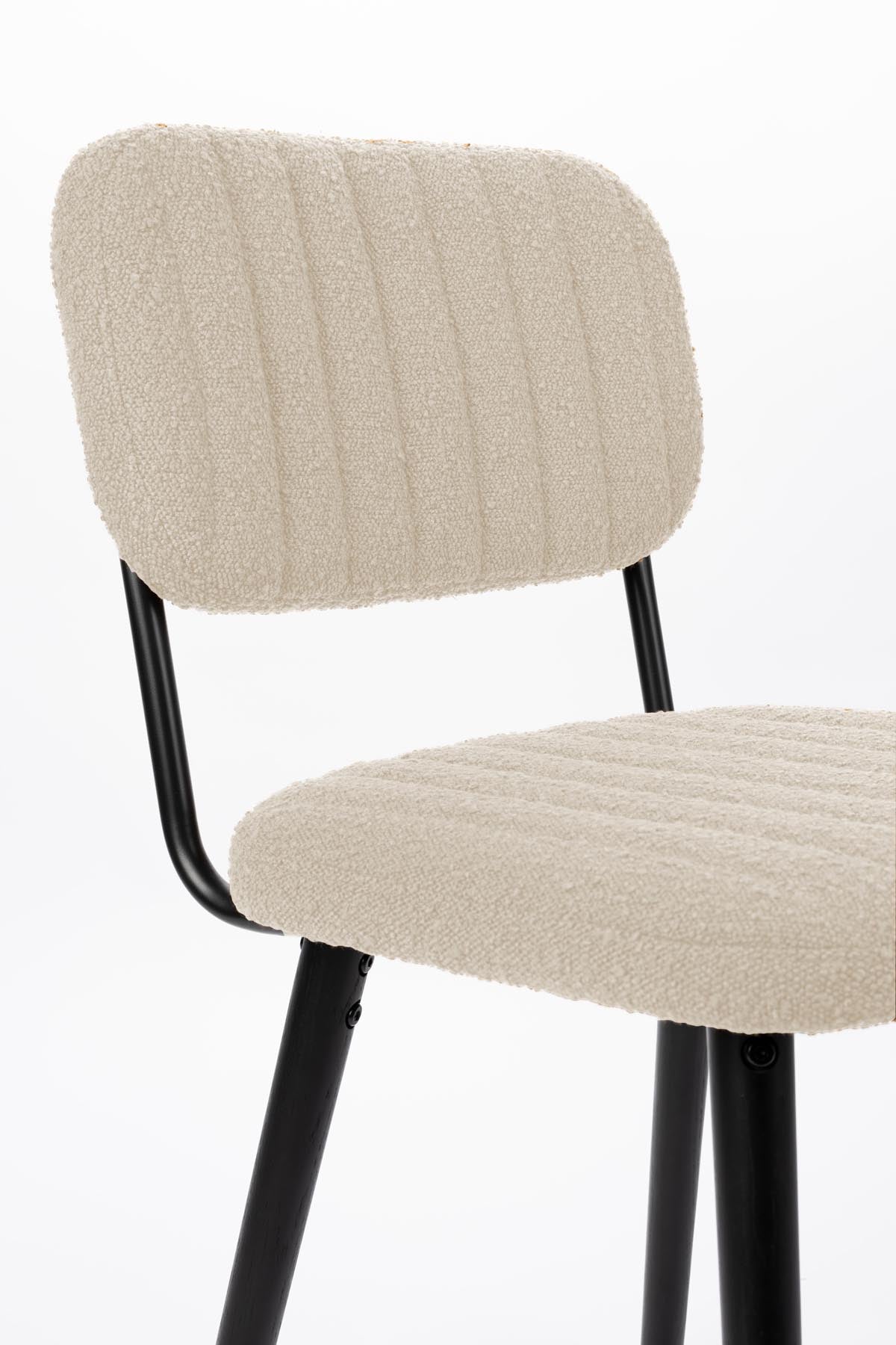 Stuhl JAKE in Weiss präsentiert im Onlineshop von KAQTU Design AG. Stuhl ist von White Label Living