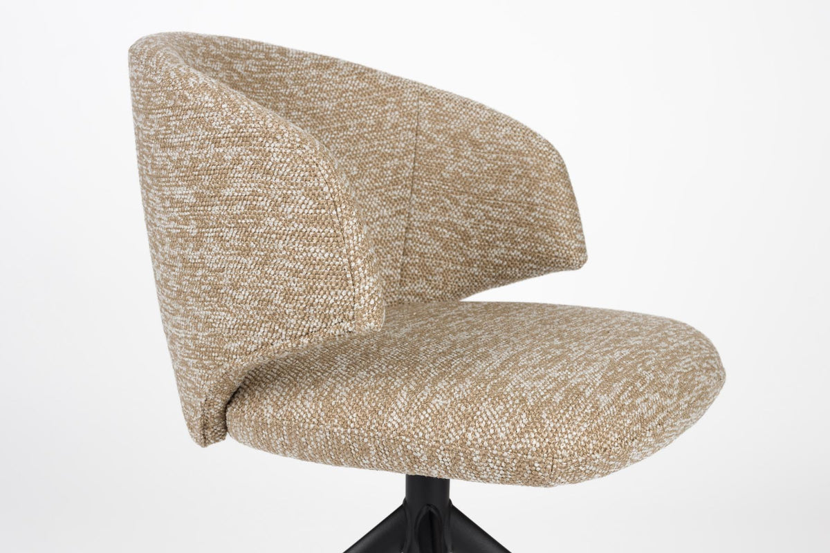 Stuhl Balado Braun in Braun präsentiert im Onlineshop von KAQTU Design AG. Schalenstuhl ist von White Label Living