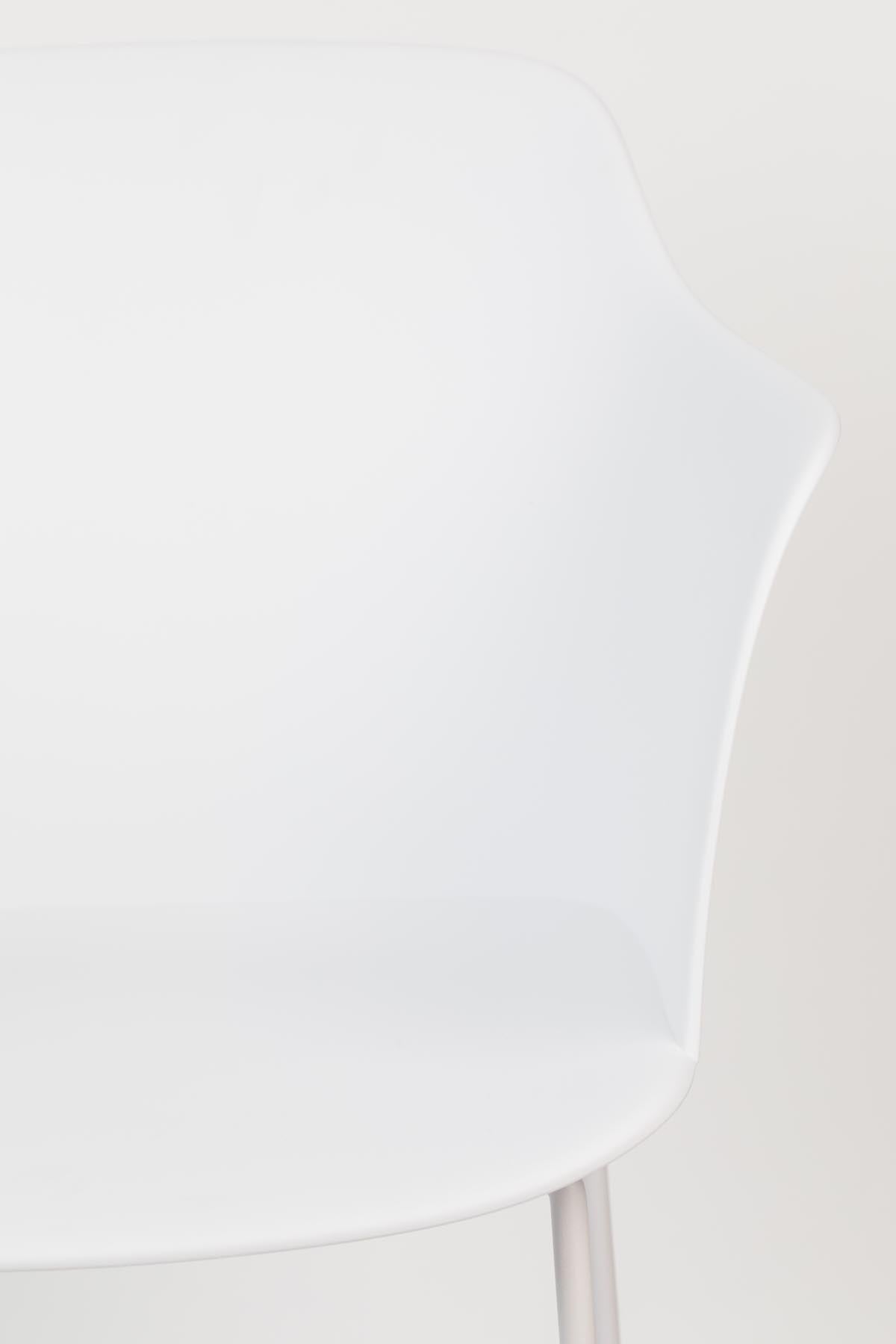 Armlehnstuhl TANGO in Weiss präsentiert im Onlineshop von KAQTU Design AG. Stuhl mit Armlehne ist von White Label Living