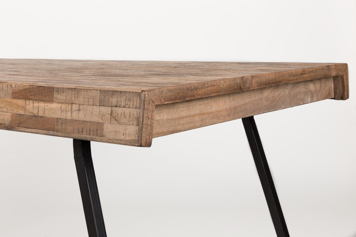 Tisch Suri in Braun präsentiert im Onlineshop von KAQTU Design AG. Esstisch ist von White Label Living