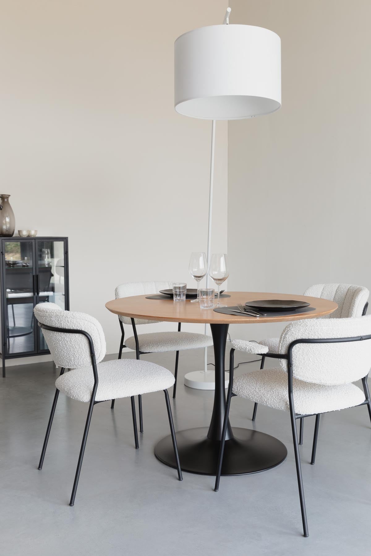 Esstisch Raku in Braun präsentiert im Onlineshop von KAQTU Design AG. Esstisch ist von White Label Living