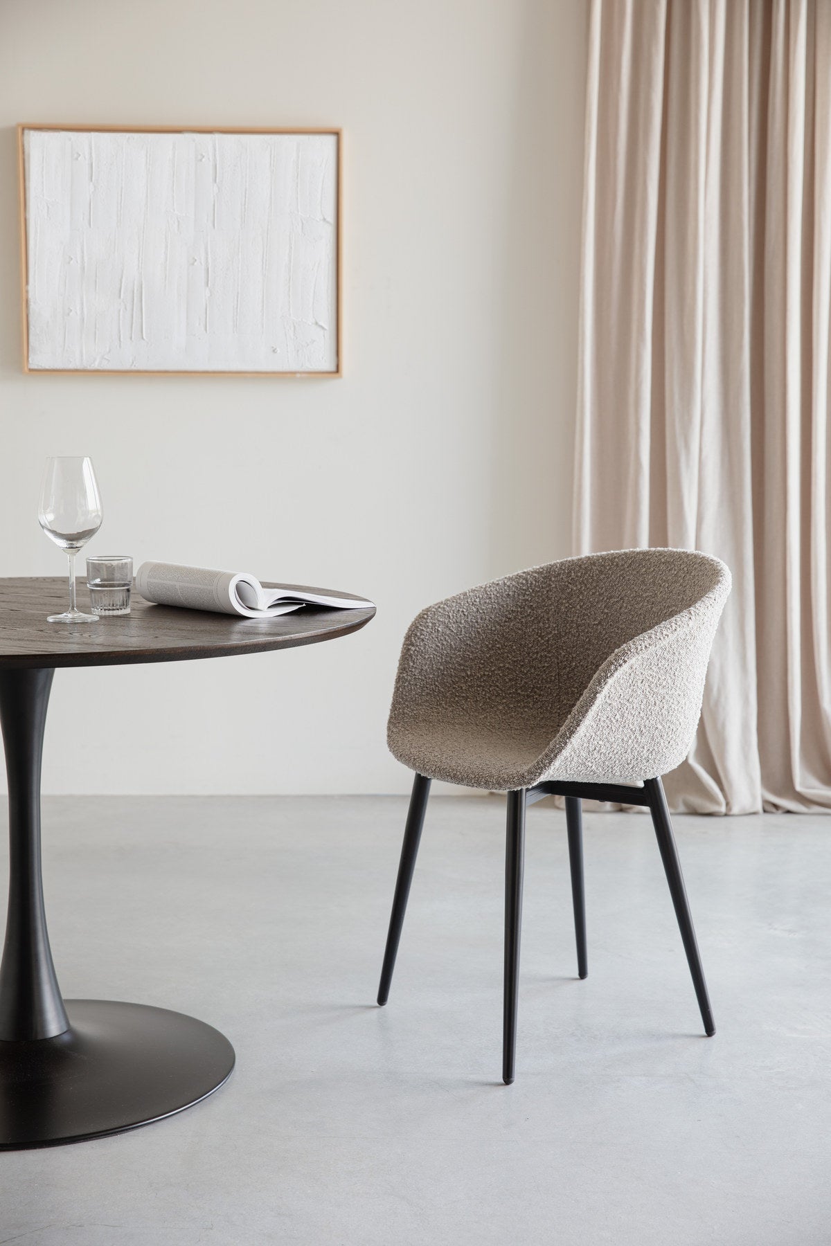 Esstisch Raku in Braun präsentiert im Onlineshop von KAQTU Design AG. Esstisch ist von White Label Living