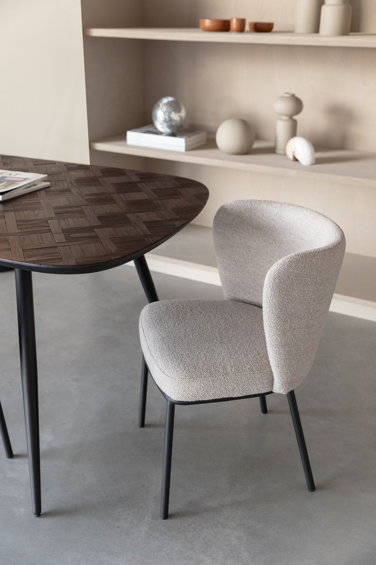 Webster Esstisch rechteckig in Braun präsentiert im Onlineshop von KAQTU Design AG. Esstisch ist von White Label Living