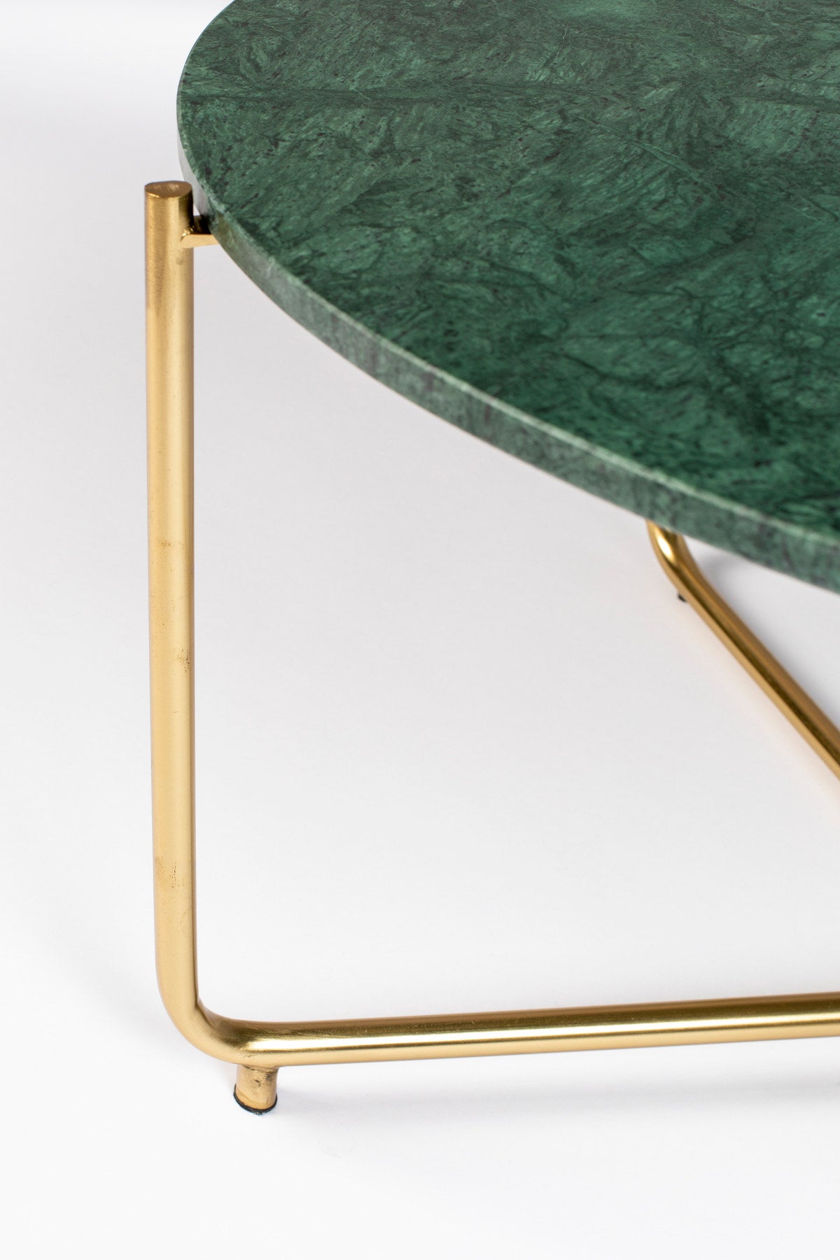 Beistelltisch TIMPA MARBLE in Grün präsentiert im Onlineshop von KAQTU Design AG. Couchtisch ist von White Label Living