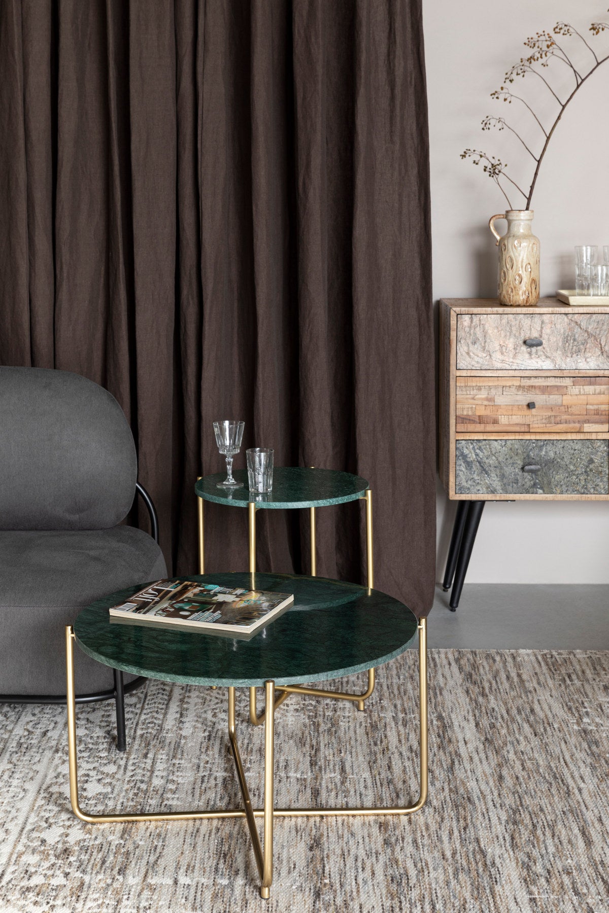 Beistelltisch TIMPA MARBLE in Grün präsentiert im Onlineshop von KAQTU Design AG. Couchtisch ist von White Label Living