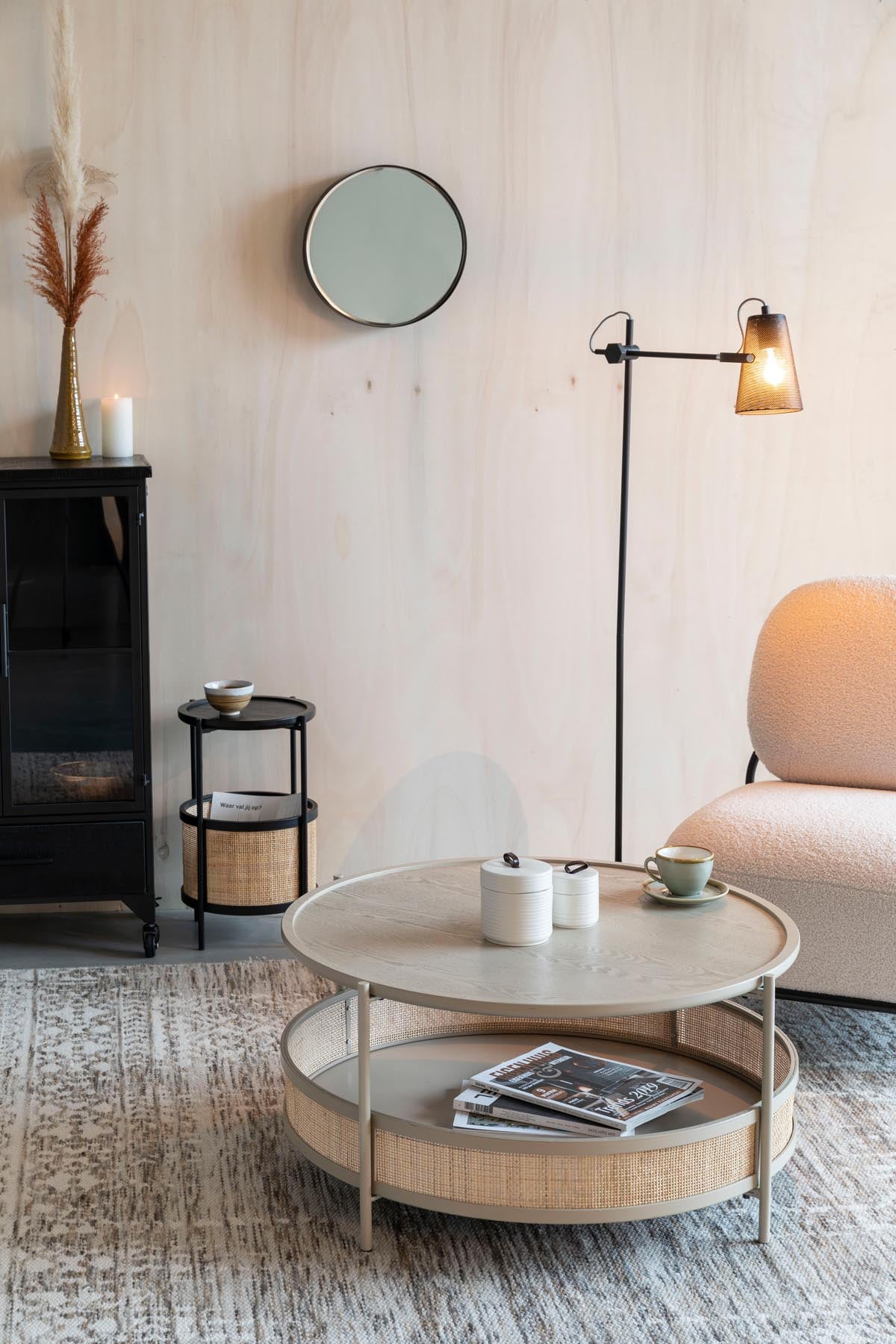 Beistelltisch MAKOTO in Schwarz präsentiert im Onlineshop von KAQTU Design AG. Couchtisch ist von White Label Living