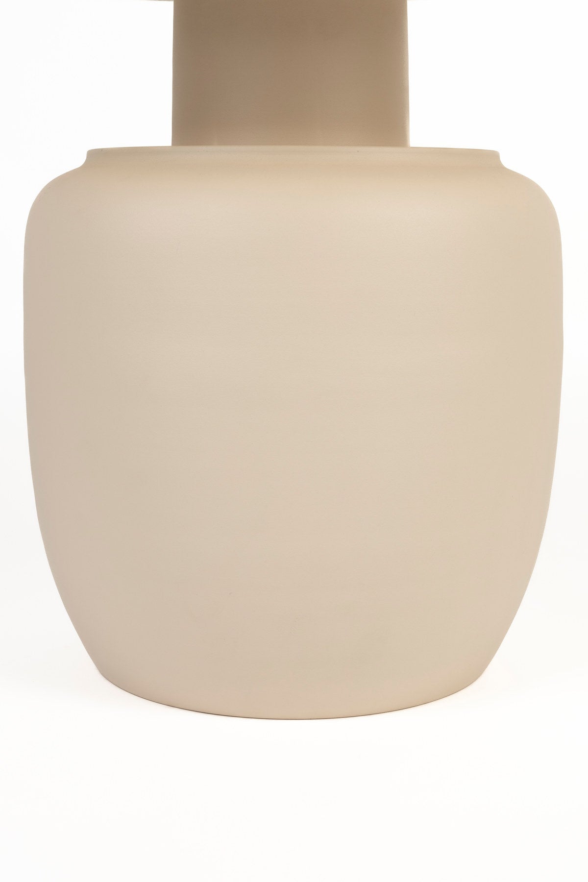 Karula Beistelltisch hoch in beige präsentiert im Onlineshop von KAQTU Design AG. Couchtisch ist von White Label Living