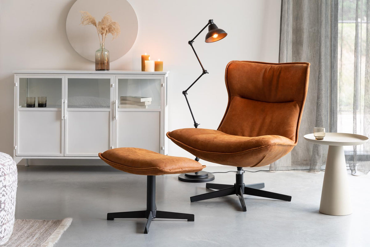 Loungesessel JOHN in Braun/Schwarz präsentiert im Onlineshop von KAQTU Design AG. Sessel ist von White Label Living