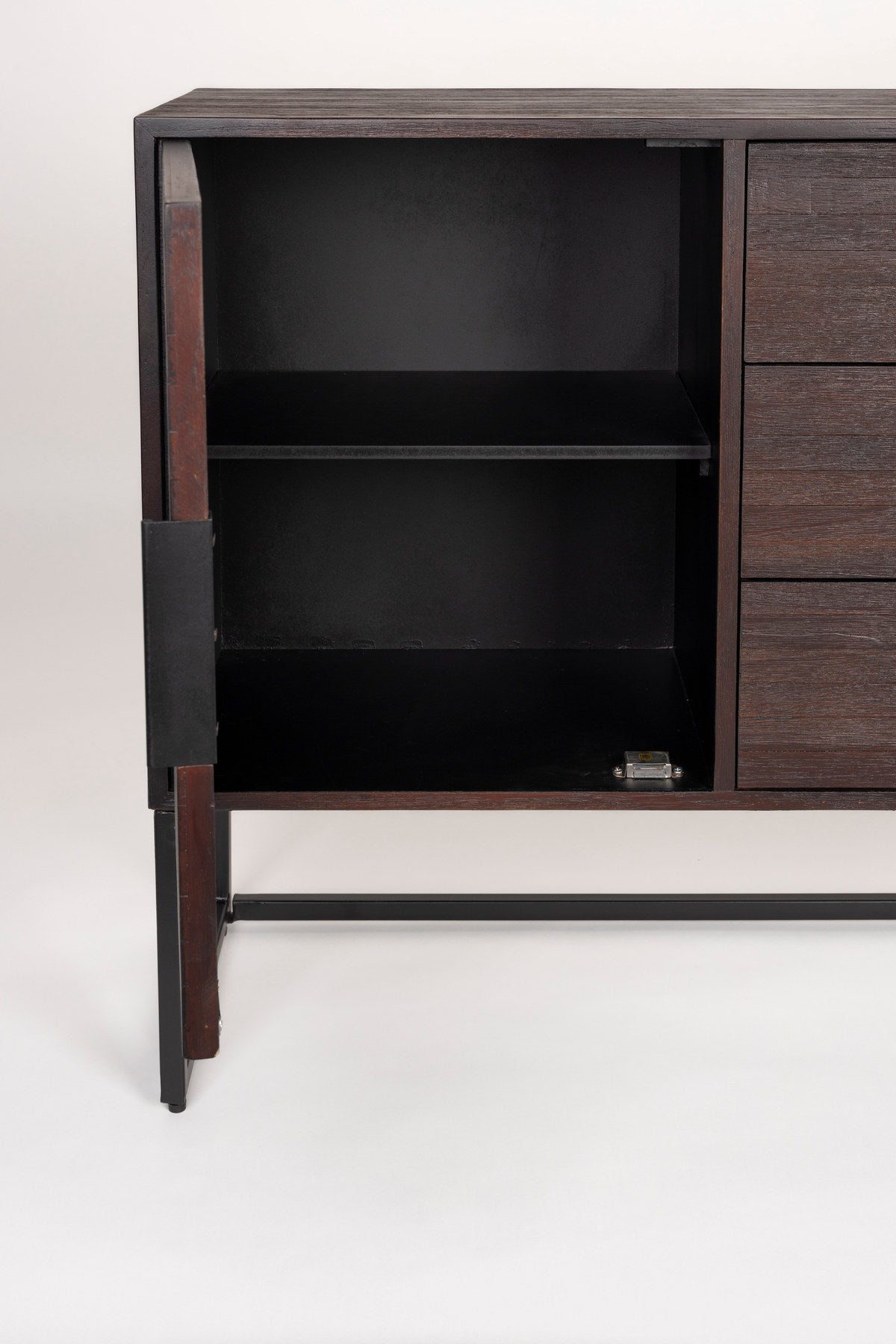 Sideboard Webster hoch in Braun präsentiert im Onlineshop von KAQTU Design AG. High-Sideboard ist von White Label Living