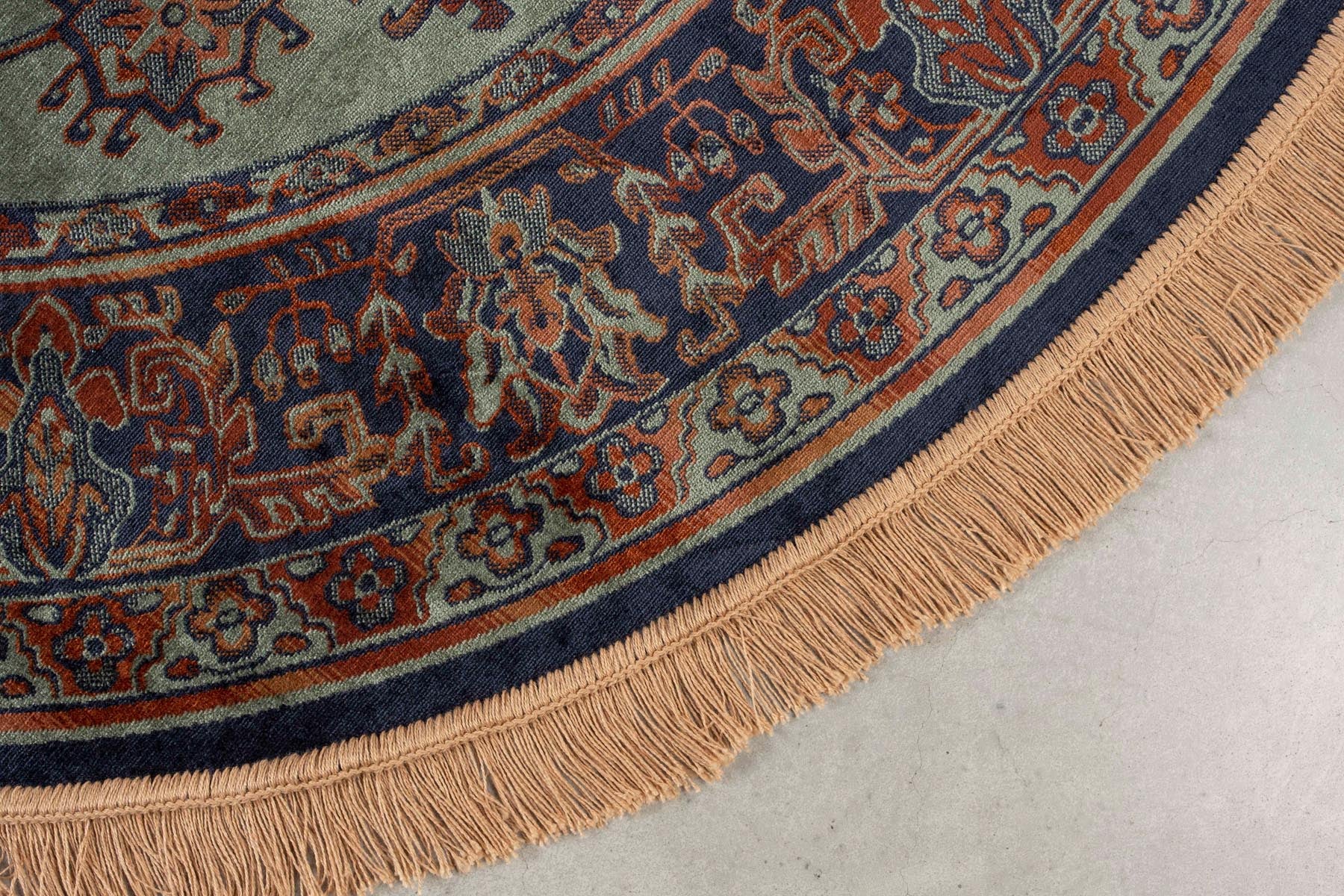Teppich Raz rund in Grün präsentiert im Onlineshop von KAQTU Design AG. Teppich ist von White Label Living