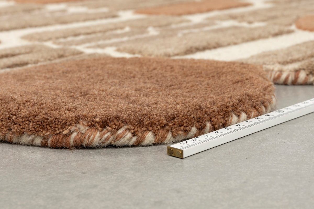 Teppich Mundra 160x230 in beige präsentiert im Onlineshop von KAQTU Design AG. Teppich ist von White Label Living