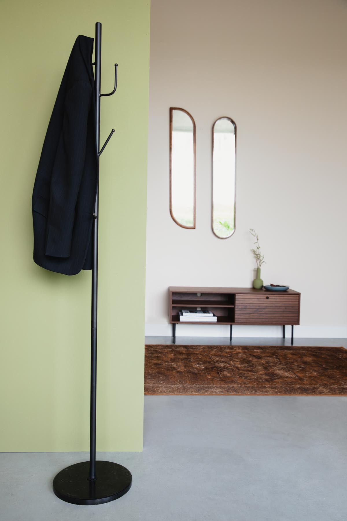 Garderobenständer Twiggy in Black präsentiert im Onlineshop von KAQTU Design AG. Kleiderhaken ist von White Label Living