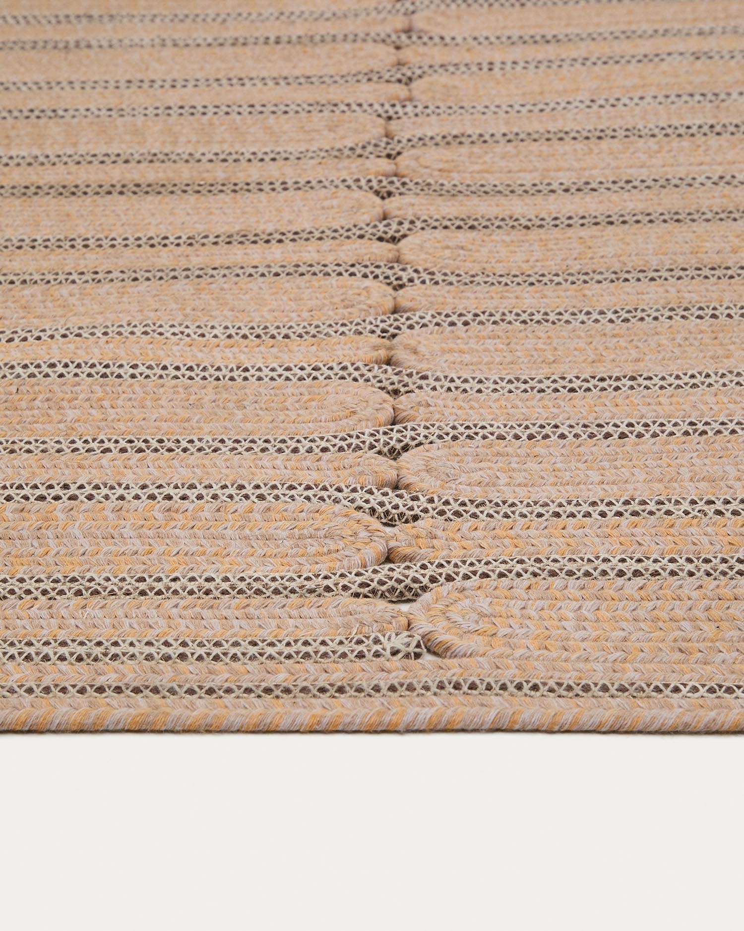 Teppich Olivan 100 % PET hellorange 200 x 300 cm in Hellorange präsentiert im Onlineshop von KAQTU Design AG. Teppich ist von Kave Home