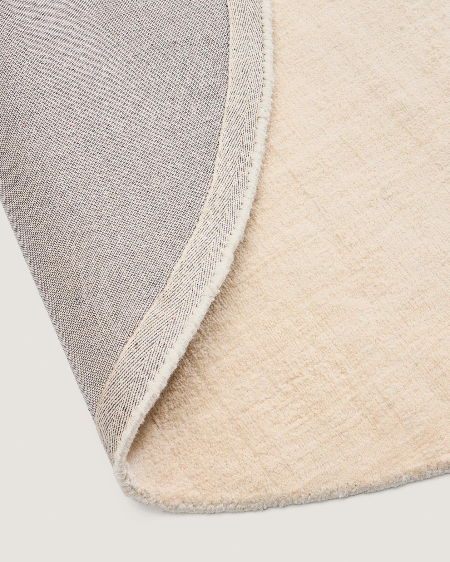 Runder Teppich Empuries, weiß, Ø 200 cm in Weiß präsentiert im Onlineshop von KAQTU Design AG. Teppich ist von Kave Home