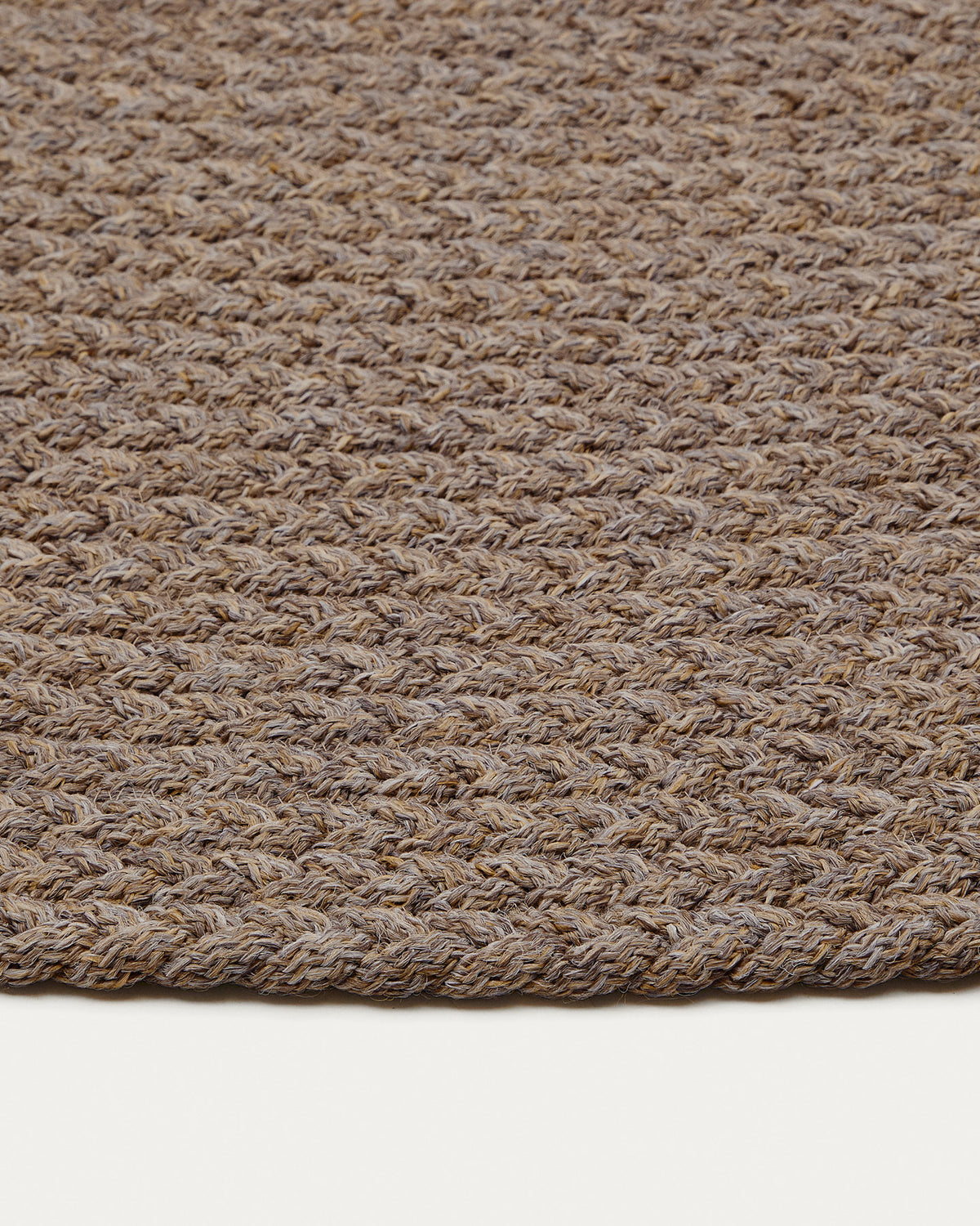 Teppich Despas aus synthetischen Fasern beige Ø150 cm in Beige präsentiert im Onlineshop von KAQTU Design AG. Teppich ist von Kave Home