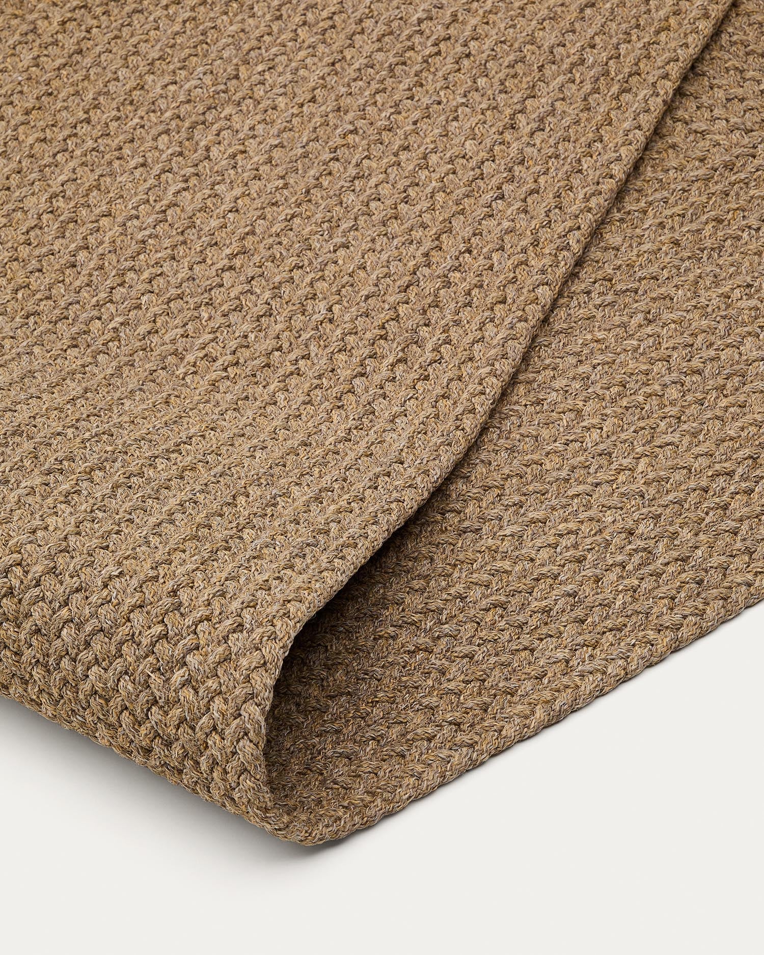Teppich Despas aus synthetischen Fasern beige 160 x 230 cm   in Beige präsentiert im Onlineshop von KAQTU Design AG. Teppich ist von Kave Home