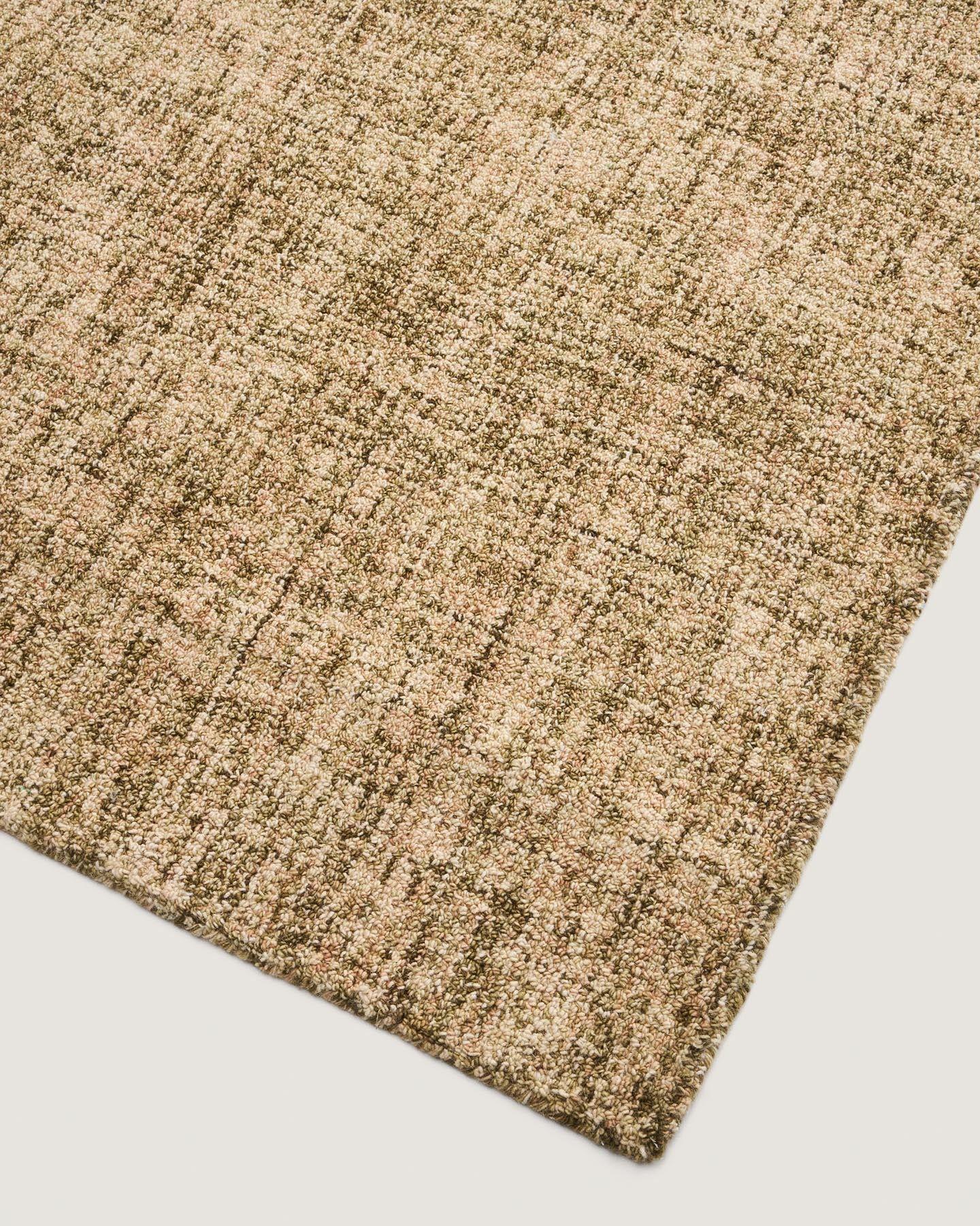 Wollmix-Teppich mit Mini-Bouclé-Effekt, 200 x 300 cm in Grün präsentiert im Onlineshop von KAQTU Design AG. Teppich ist von Kave Home