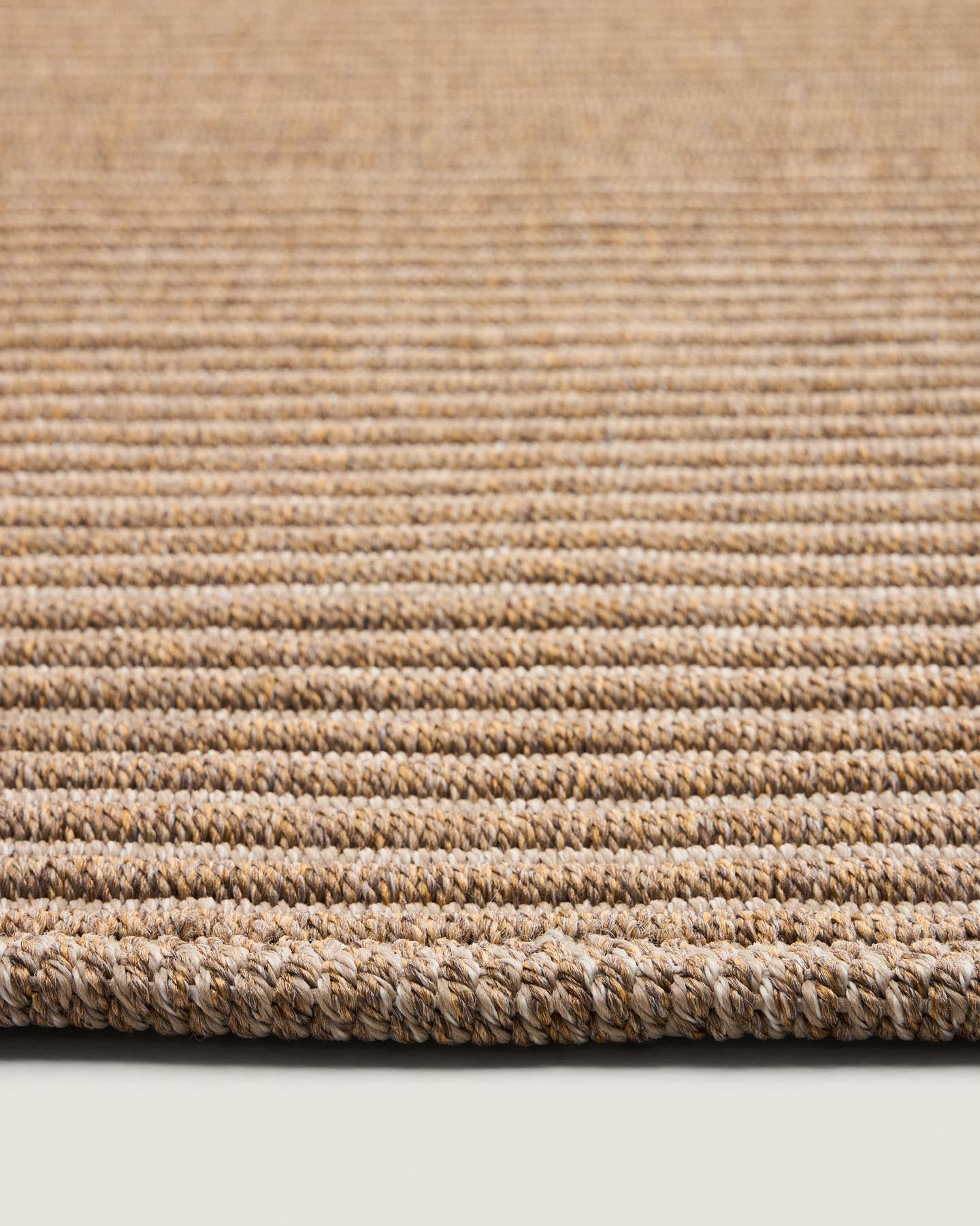 Teppich Ardelia aus synthetischen Fasern beige 160 x 230 cm in Beige präsentiert im Onlineshop von KAQTU Design AG. Teppich ist von Kave Home