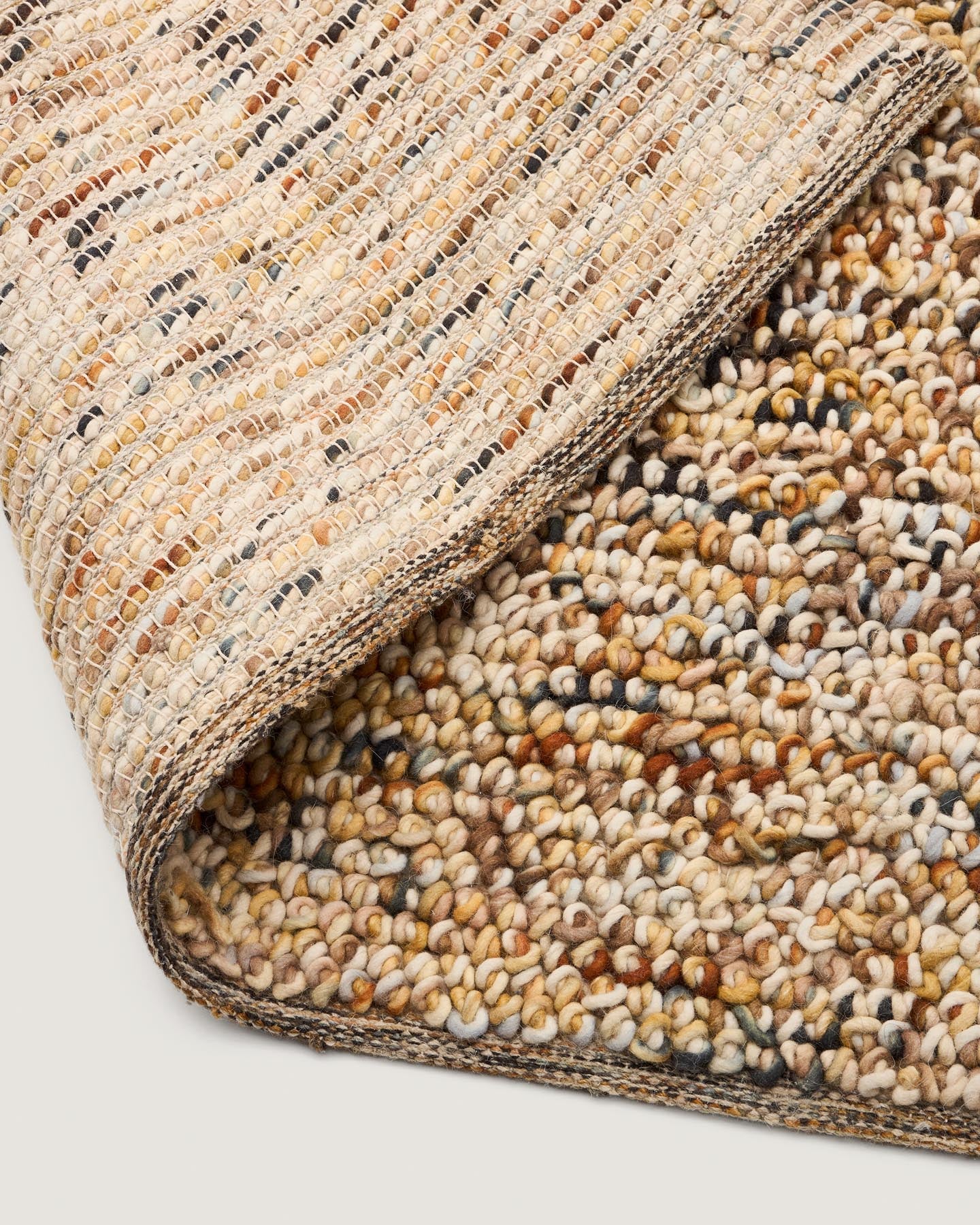 Bouclé-Wollteppich Elanis, mehrfarbig, 160 x 230 cm in Mehrfarbig präsentiert im Onlineshop von KAQTU Design AG. Teppich ist von Kave Home