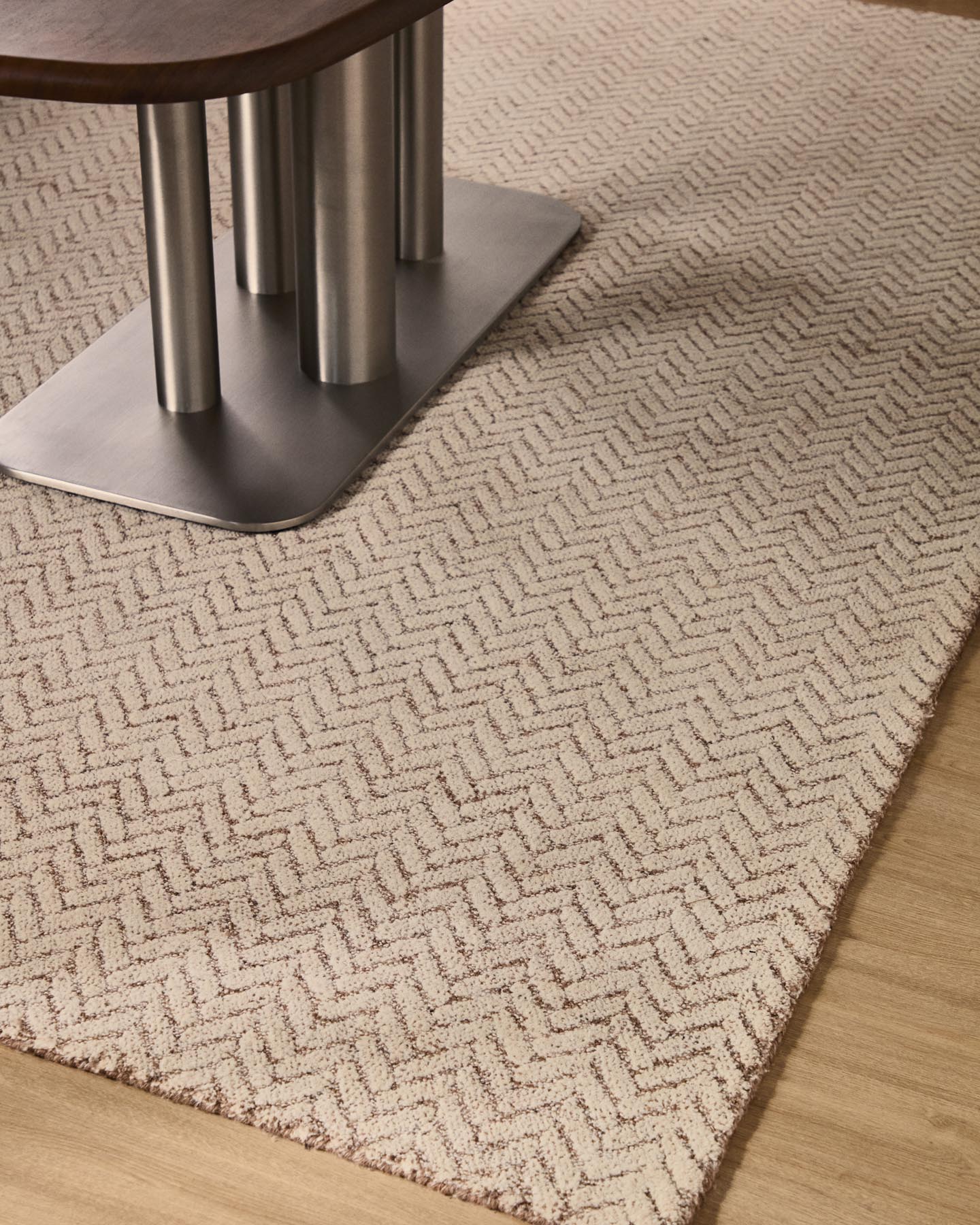 Wollteppich Calira mit Jacquard-Flechtmuster, beige, 230 x 160 cm in Natur präsentiert im Onlineshop von KAQTU Design AG. Teppich ist von Kave Home