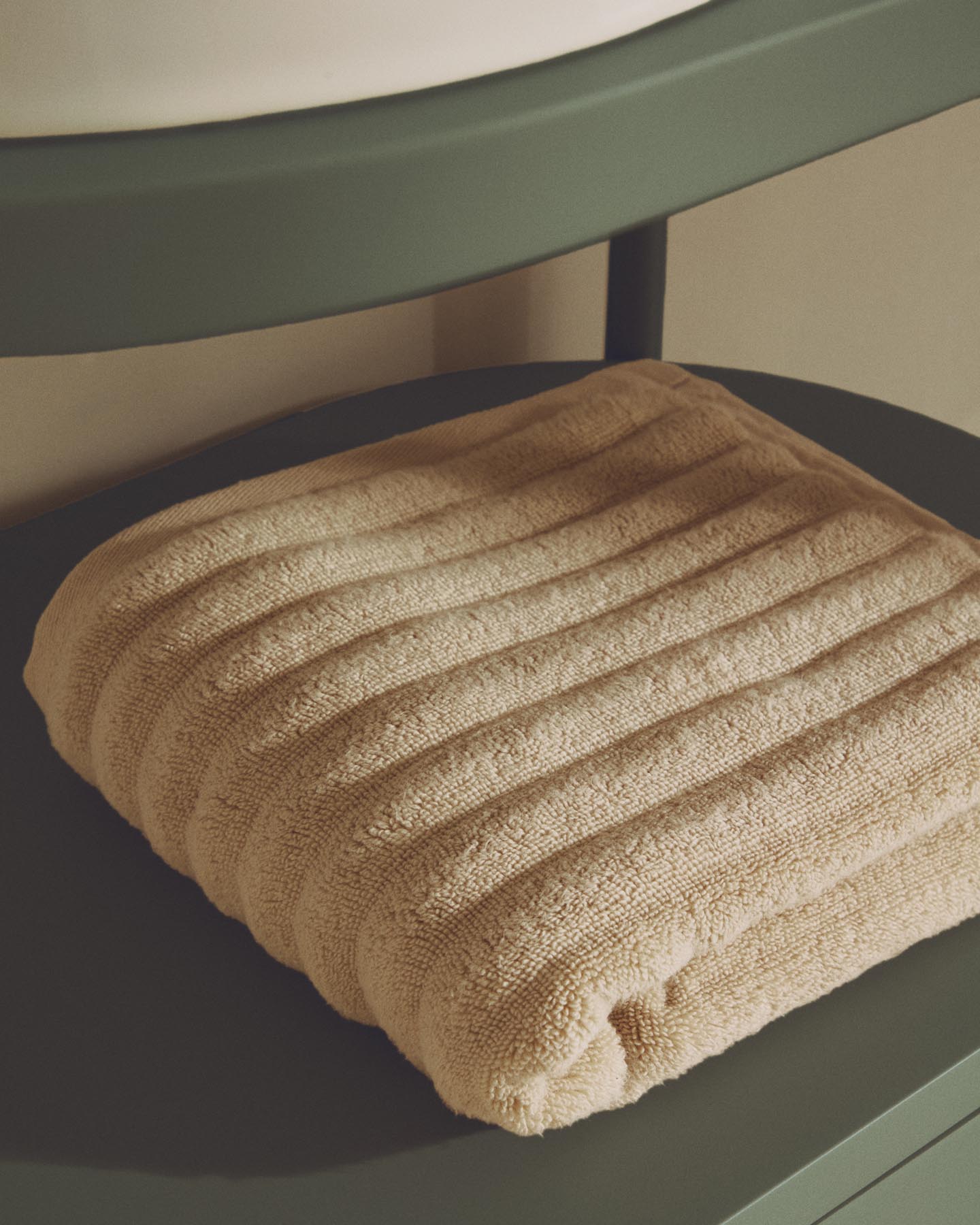 Badetuch Navira aus 100 % Baumwolle, beige, 70 X 140 cm in Beige präsentiert im Onlineshop von KAQTU Design AG. Badetuch ist von Kave Home