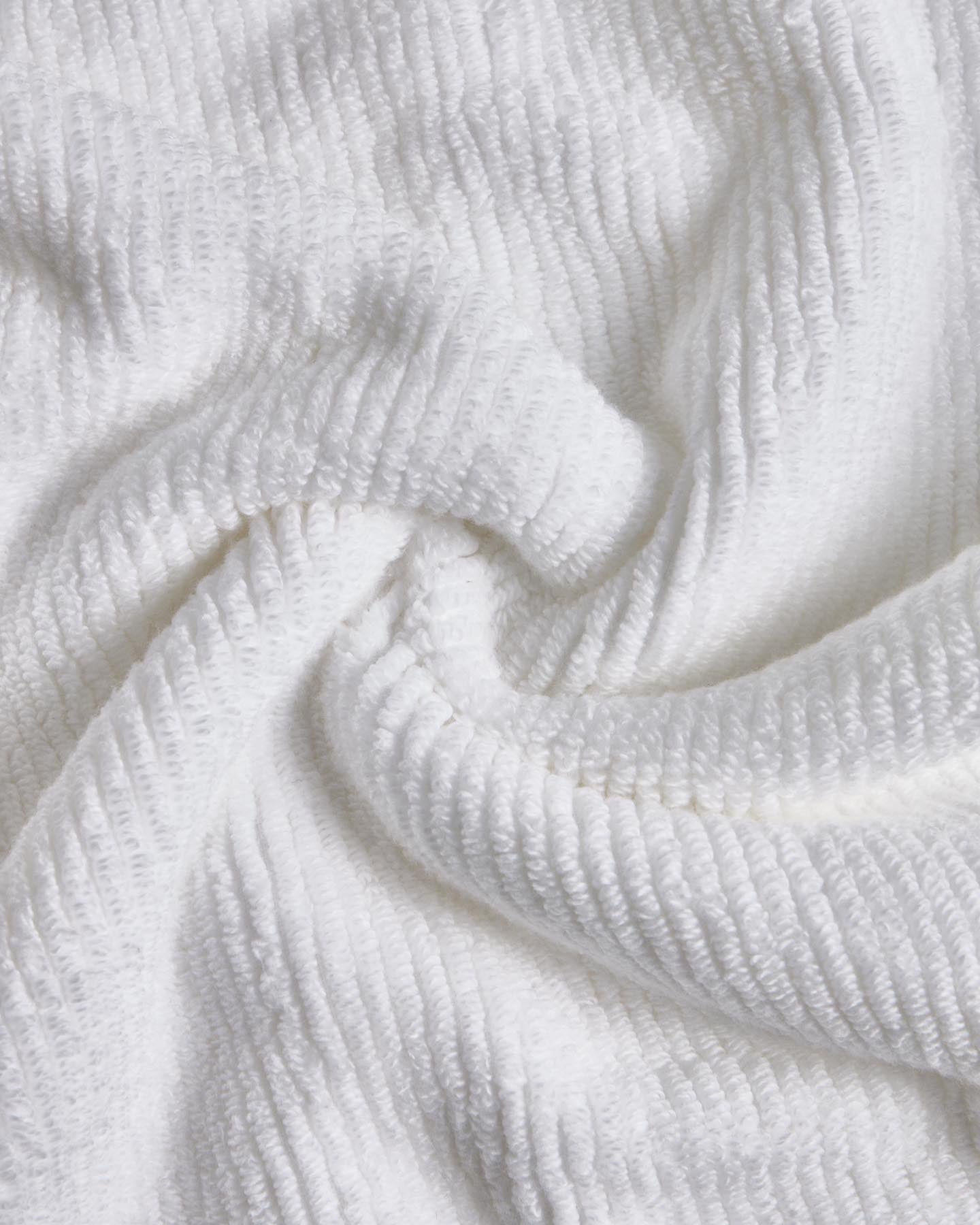 Handtuch Olvira aus 100 % Baumwolle mit Jacquard-Muster, weiss, 50 x 90 cm in Weiss präsentiert im Onlineshop von KAQTU Design AG. Handtuch ist von Kave Home