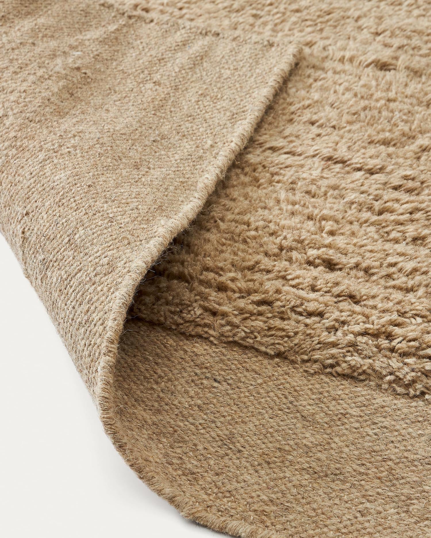Hochwertiger Teppich Marely aus Wolle in Beige, 160x230 cm, von Kave Home. Perfekt für ein modernes und gemütliches Ambiente.