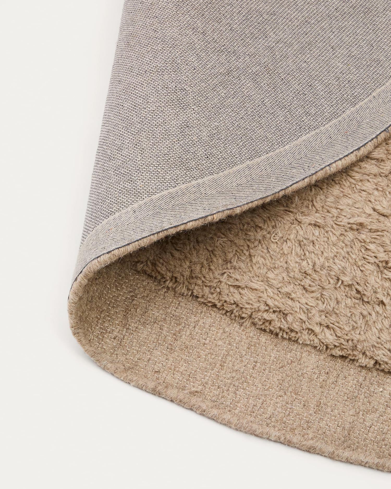 Runder Teppich Marely aus Wolle in Beige, Ø 200 cm, von Kave Home. Ideal für gemütliche und elegante Raumgestaltung.