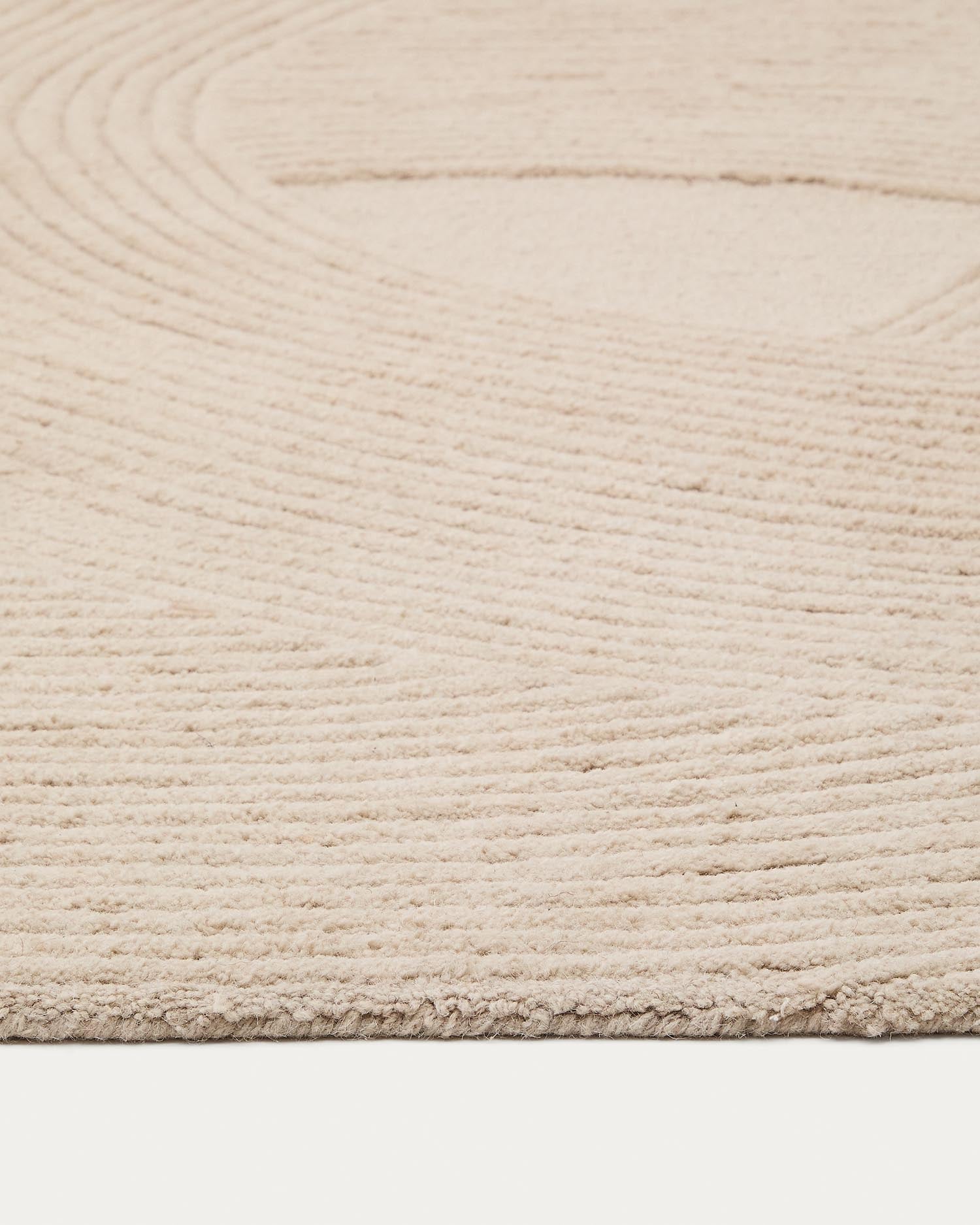Teppich Domm aus Wolle weiß 200 x 300 cm in Beige präsentiert im Onlineshop von KAQTU Design AG. Teppich ist von Kave Home
