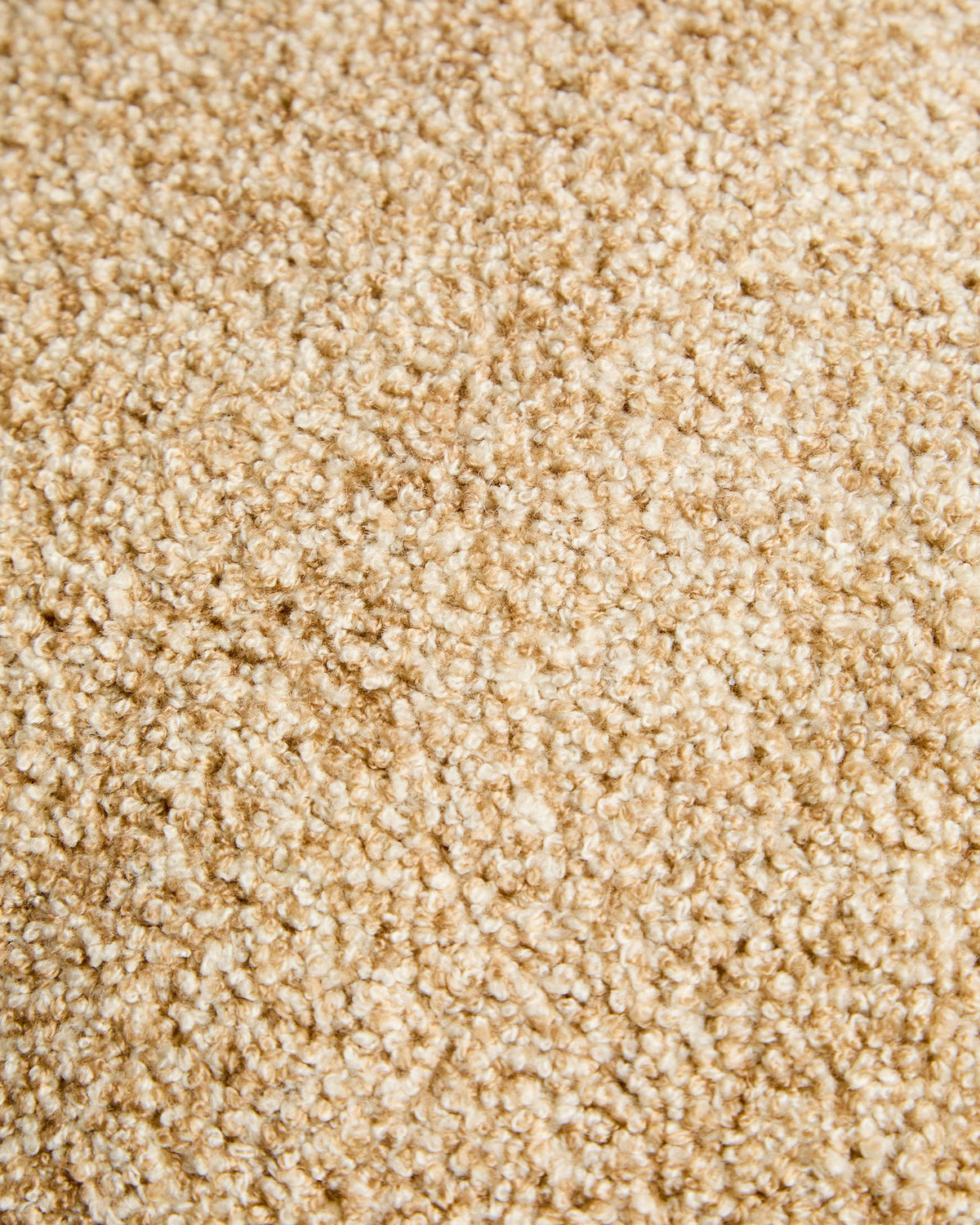 Kissenbezug Olinan aus Bouclé-Melange-Stoff in gebrochenem Weiss, quadratische Form, Grösse 50 x 50 cm, 100% Baumwolle.