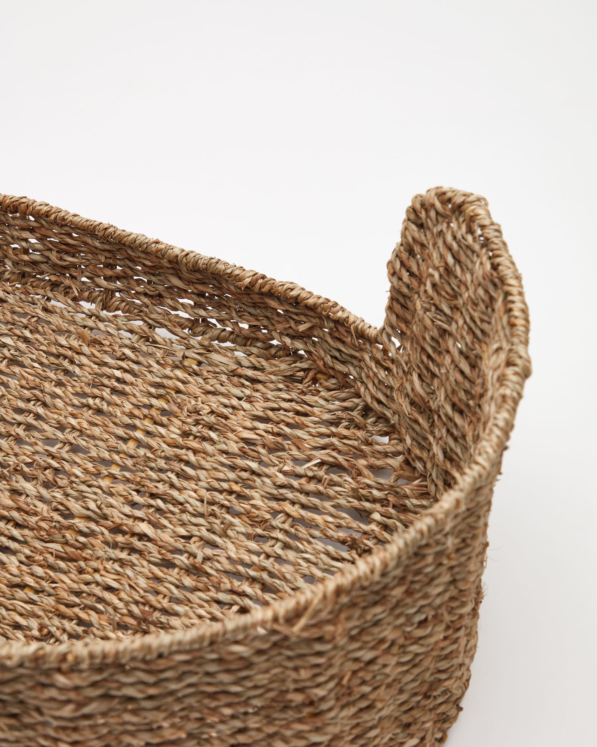 Kave Home Fliicker Haustierbett, Ø 60 x 35 cm, aus Naturfasern, bietet Komfort und Stil für kleine Haustiere.