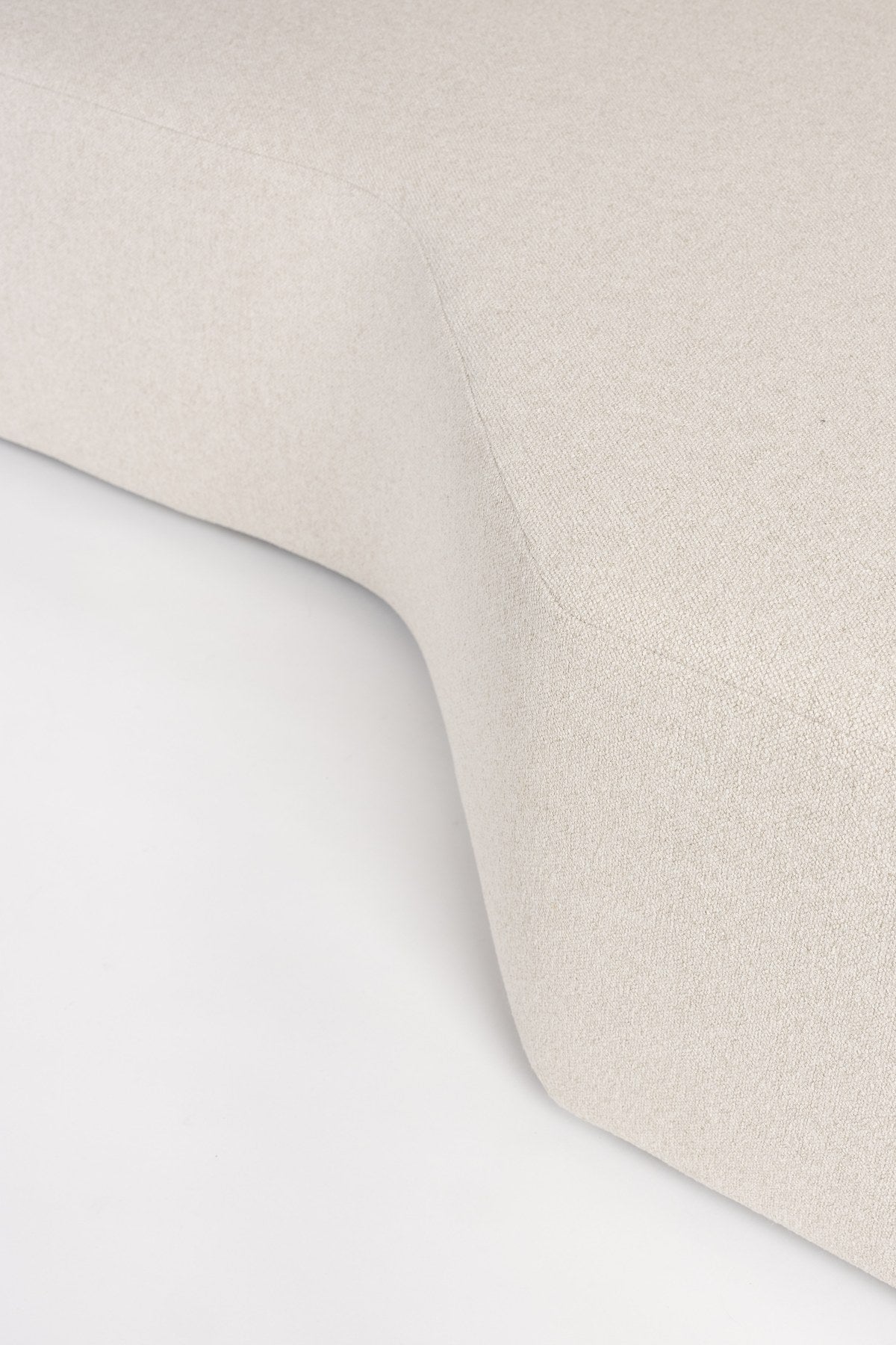 Gepolstertes Chaise-Longue-Sofaelement in Sand mit Off-White Polyesterbezug und Polyurethan-Füllung, modulares Sofadesign von Zuiver.