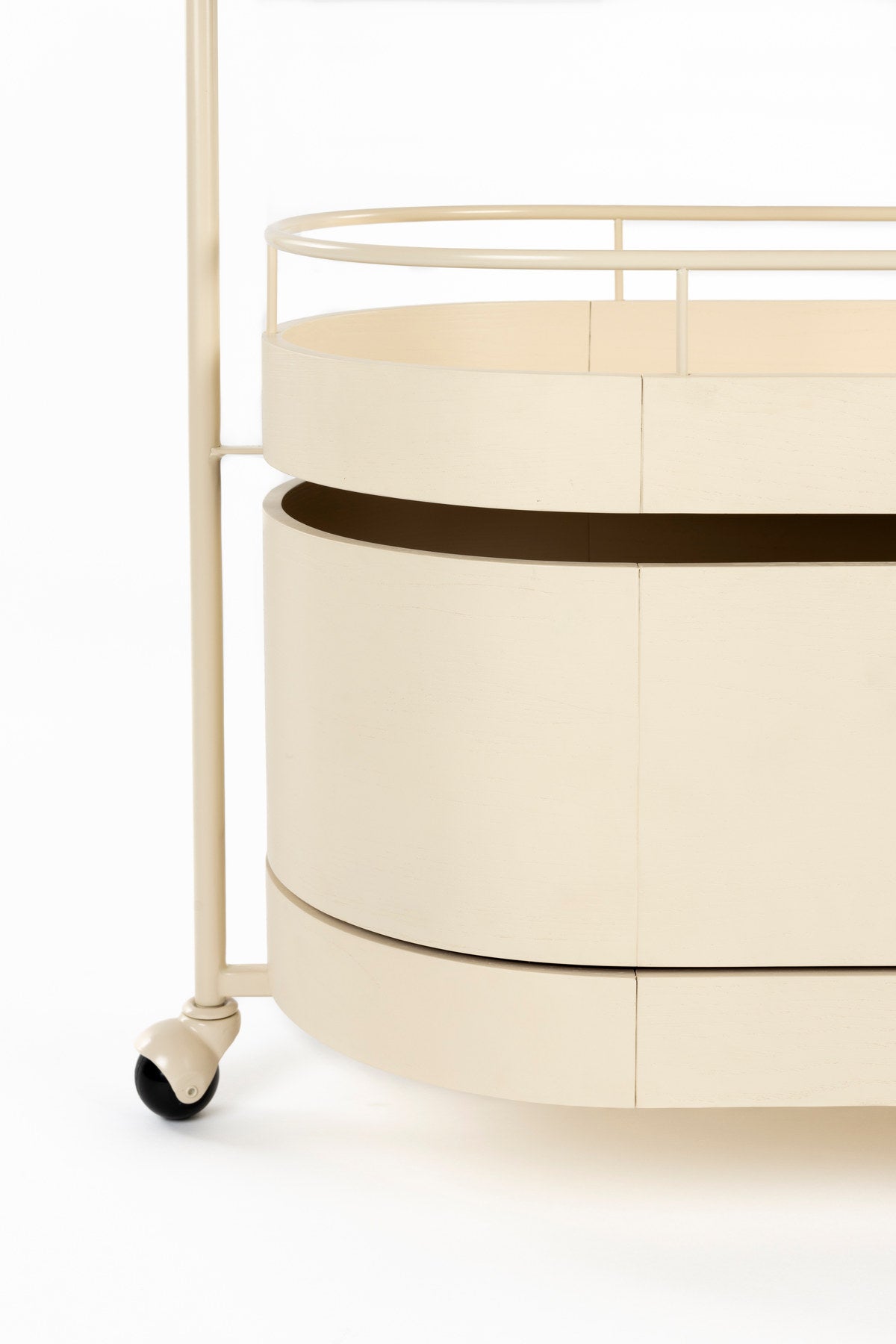 Trolley Wim in beige präsentiert im Onlineshop von KAQTU Design AG. Servierwagen ist von Zuiver