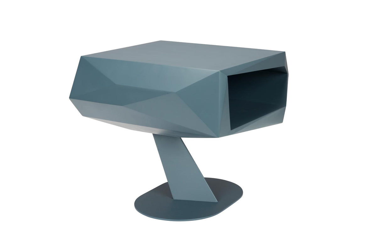 Beistelltisch North in Schwarz präsentiert im Onlineshop von KAQTU Design AG. Couchtisch ist von Zuiver