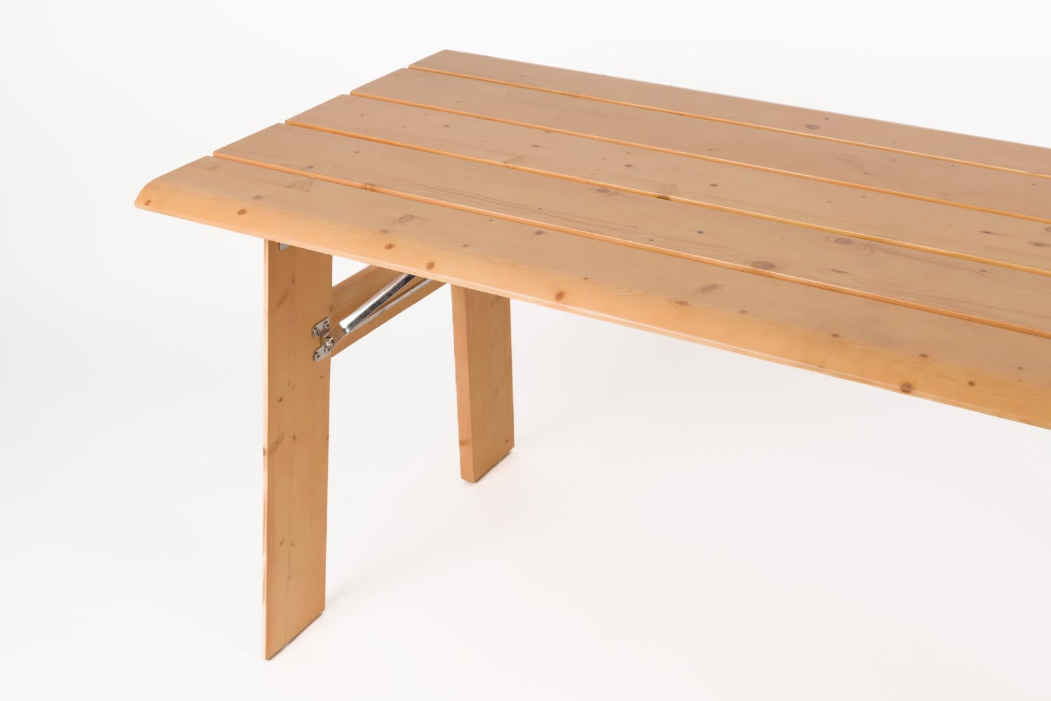 Gartentisch Avenue Natural in Beige präsentiert im Onlineshop von KAQTU Design AG. Gartentisch ist von Zuiver