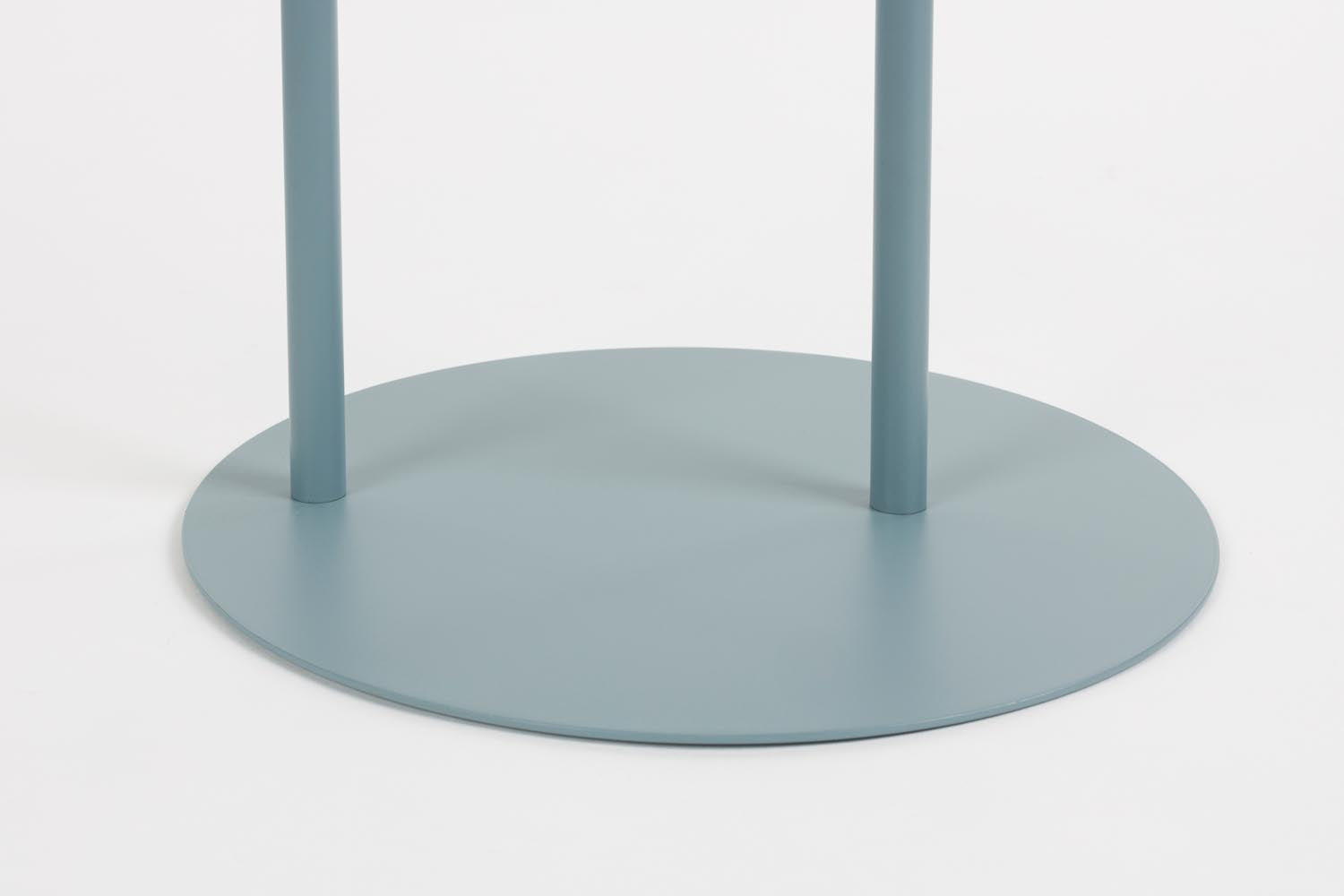 Standspiegel Vero Blue in blau präsentiert im Onlineshop von KAQTU Design AG. Spiegel ist von Zuiver