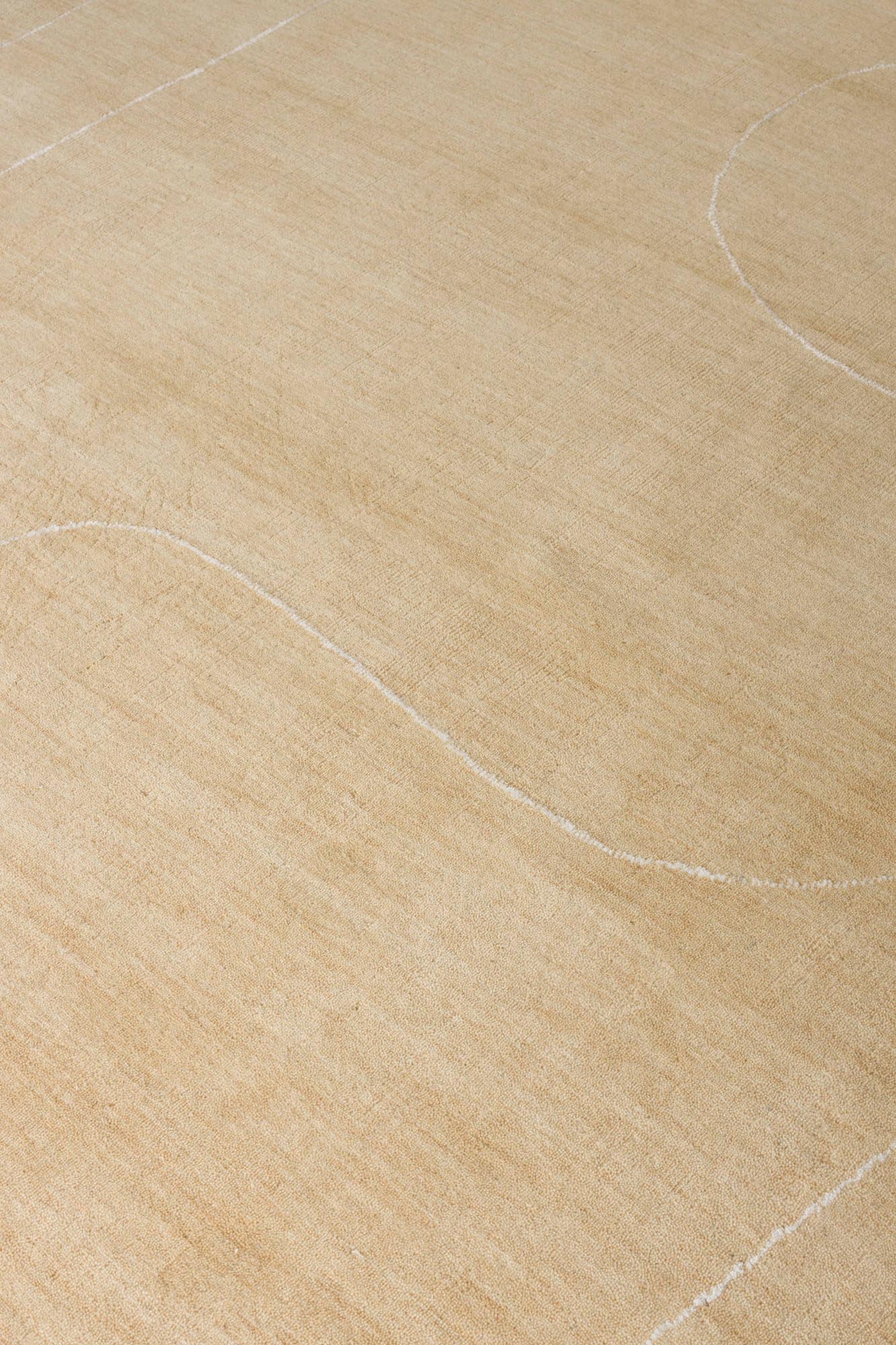 Teppich Doodle 160X230 in Beige präsentiert im Onlineshop von KAQTU Design AG. Teppich ist von Zuiver