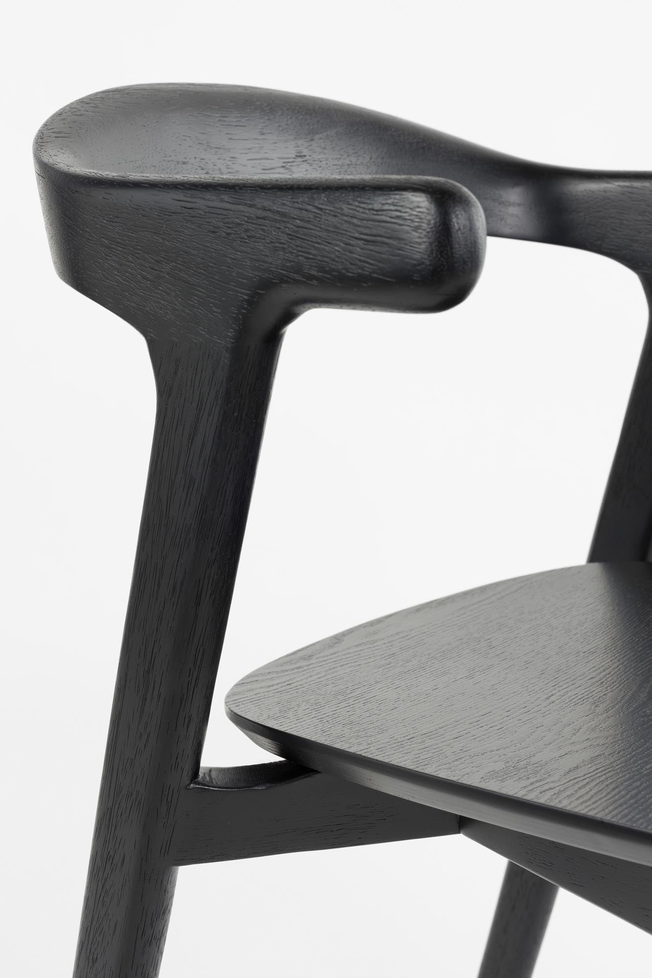 Stuhl Northwood in Schwarz präsentiert im Onlineshop von KAQTU Design AG. Stuhl ist von Zuiver