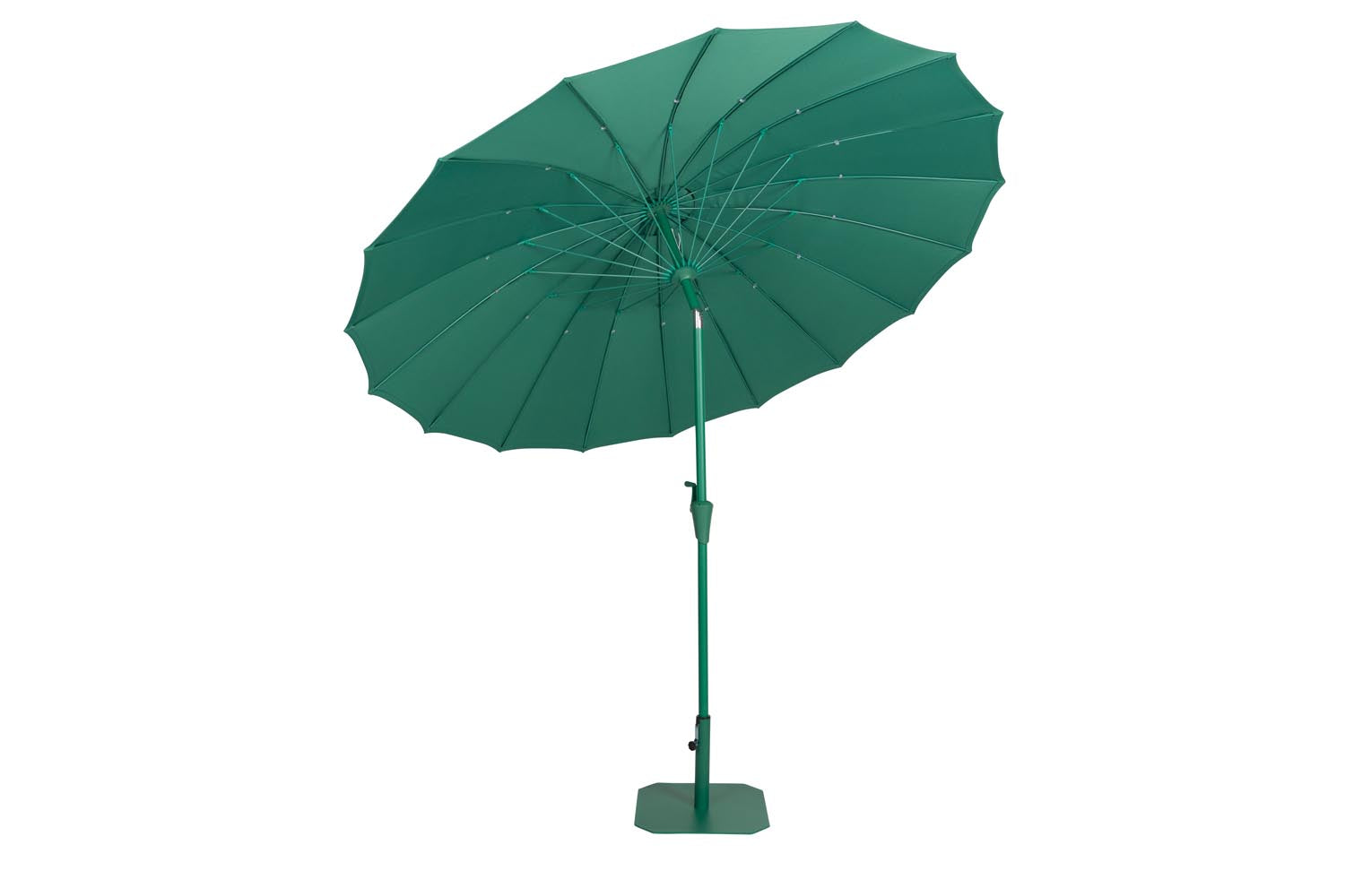 Sunbrella Sunshine Set Desert Sage in grün präsentiert im Onlineshop von KAQTU Design AG. Sonnenschirm ist von Zuiver